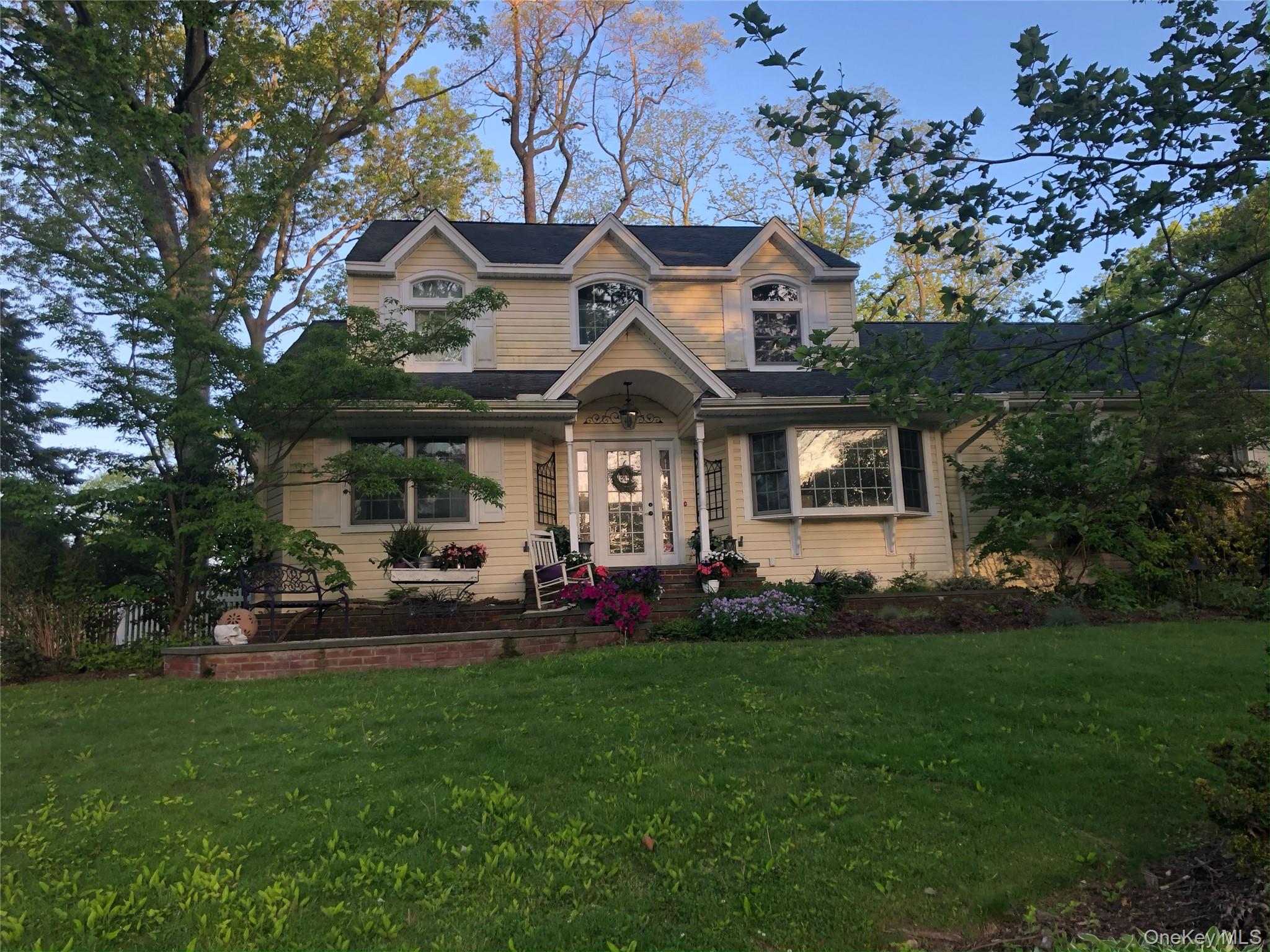 34 Peterborough Drive, Northport, NY 11768