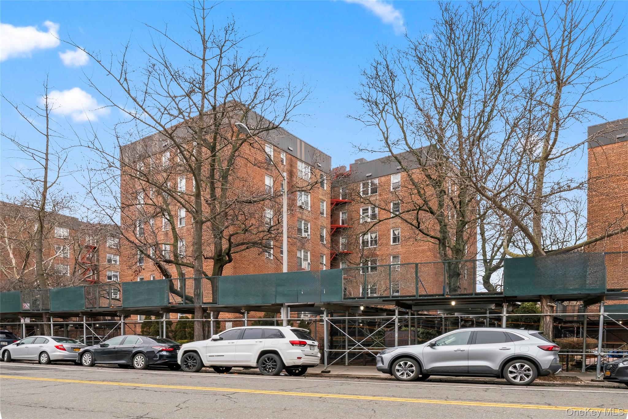 6535 Yellowstone Boulevard # 2F, Forest Hills, NY 11375