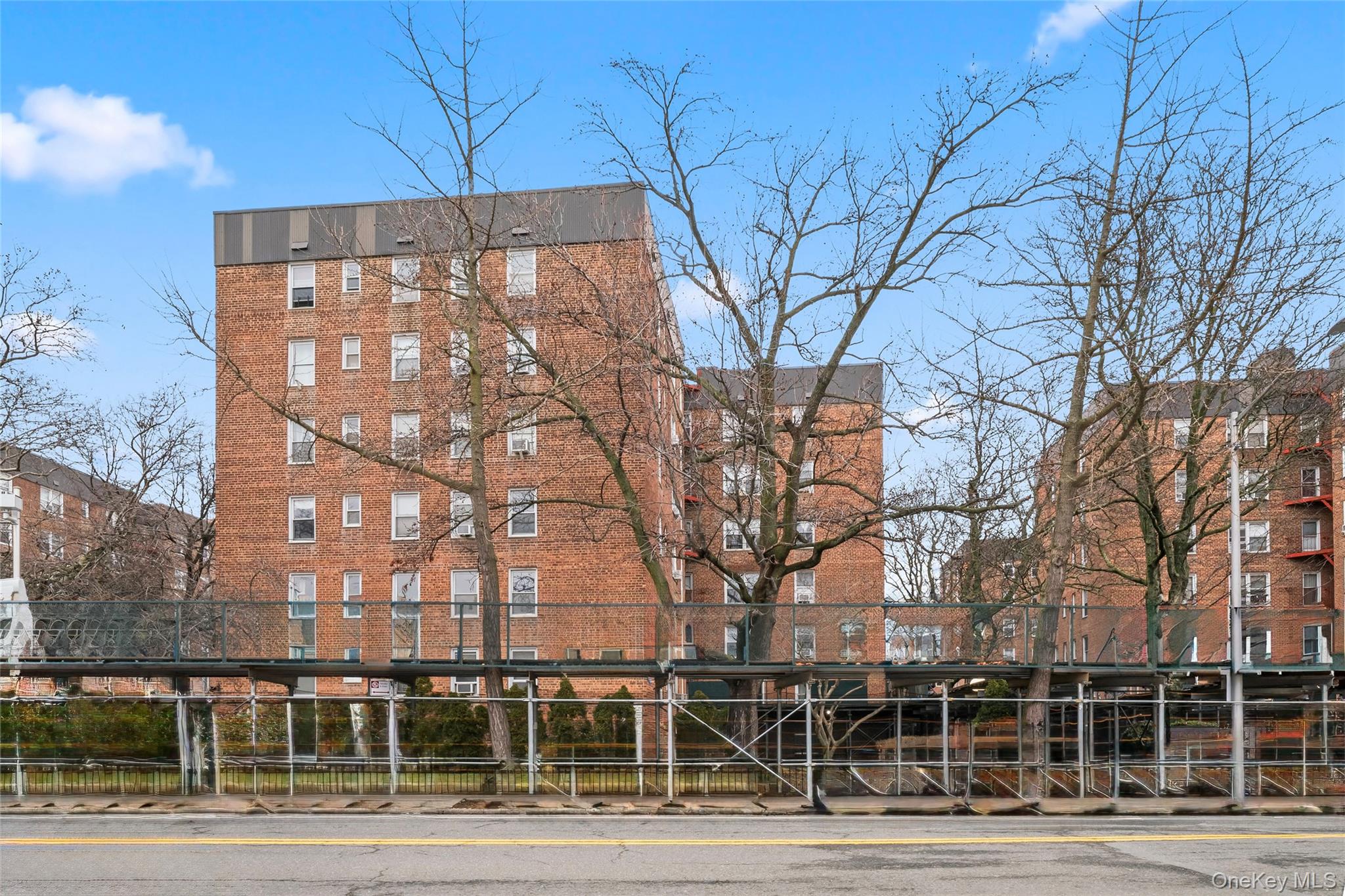 6535 Yellowstone Boulevard # 2F, Forest Hills, NY 11375