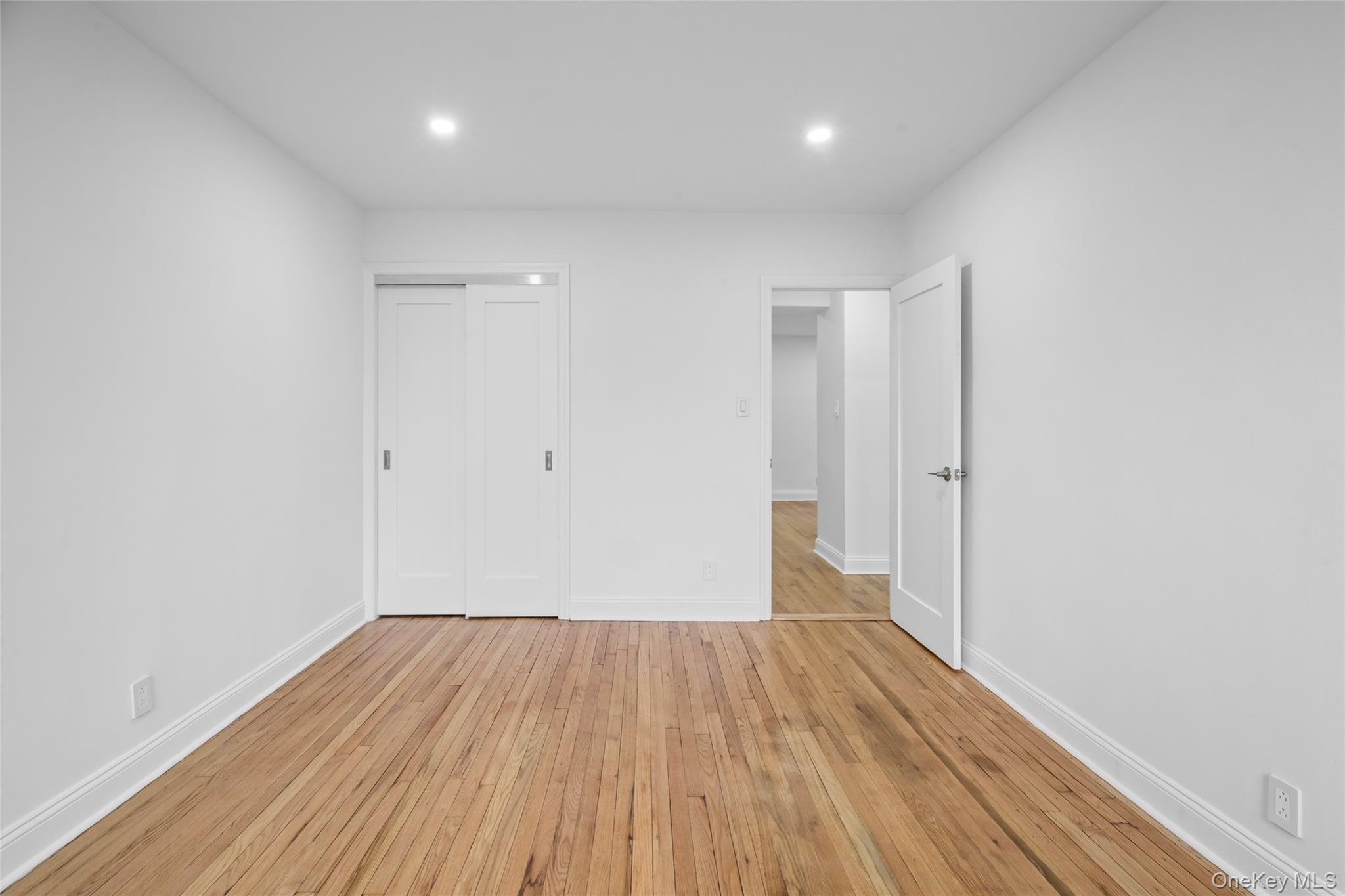 6535 Yellowstone Boulevard # 2F, Forest Hills, NY 11375