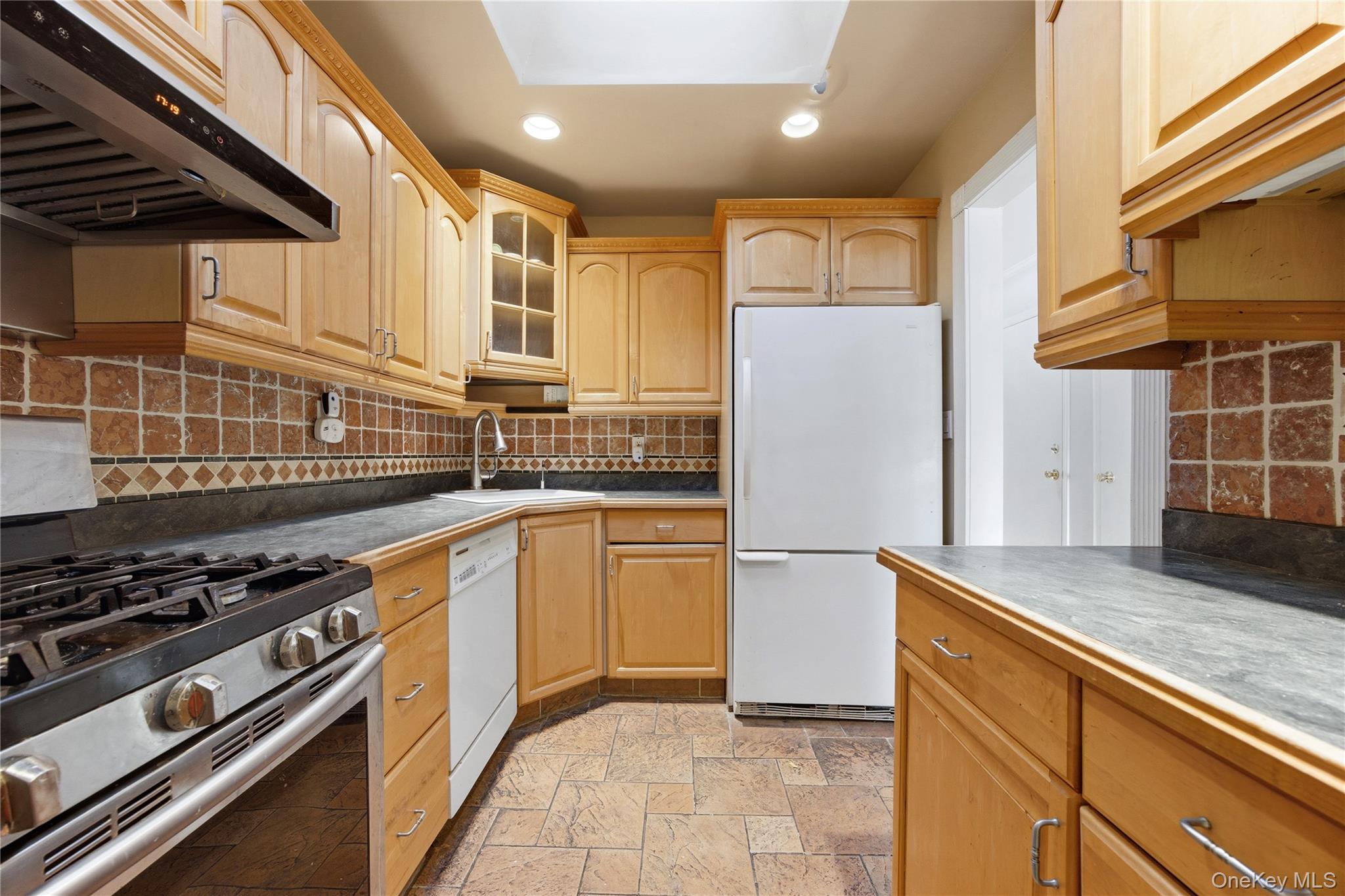 5-37 117th Street, College Point, NY 11356