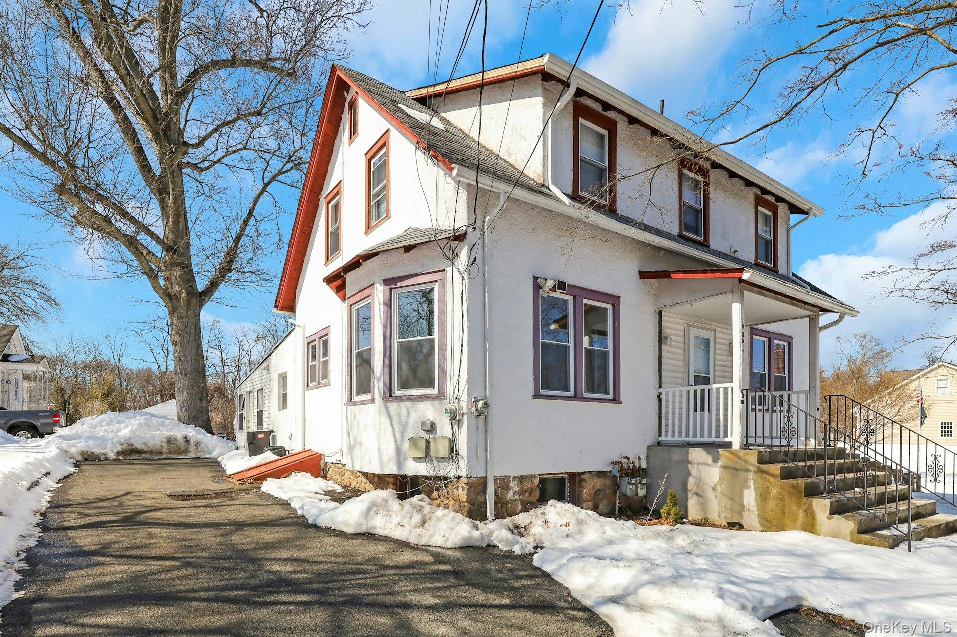 18 Ridge Road, Congers, NY 10920