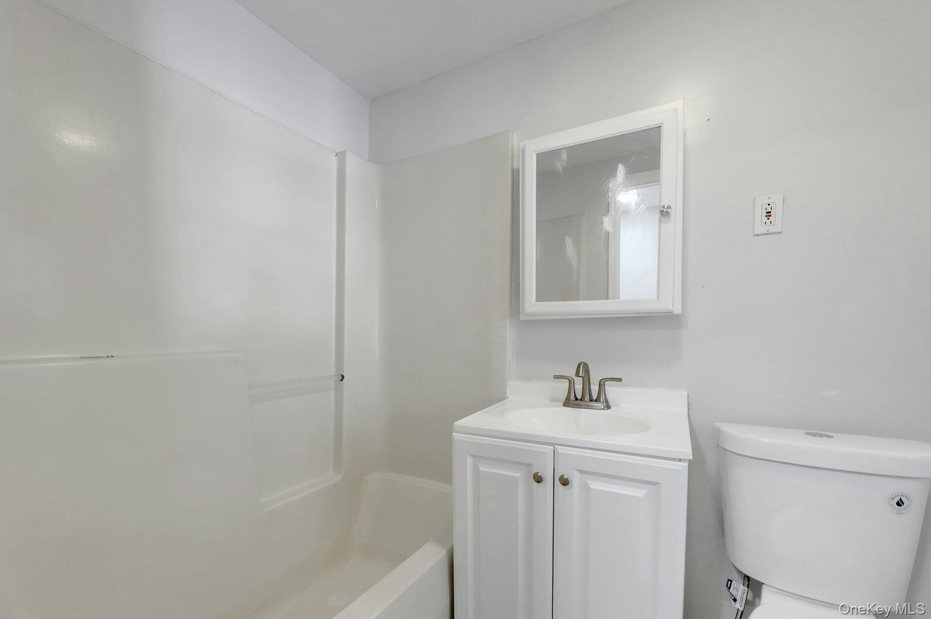 18 Ridge Road, Congers, NY 10920