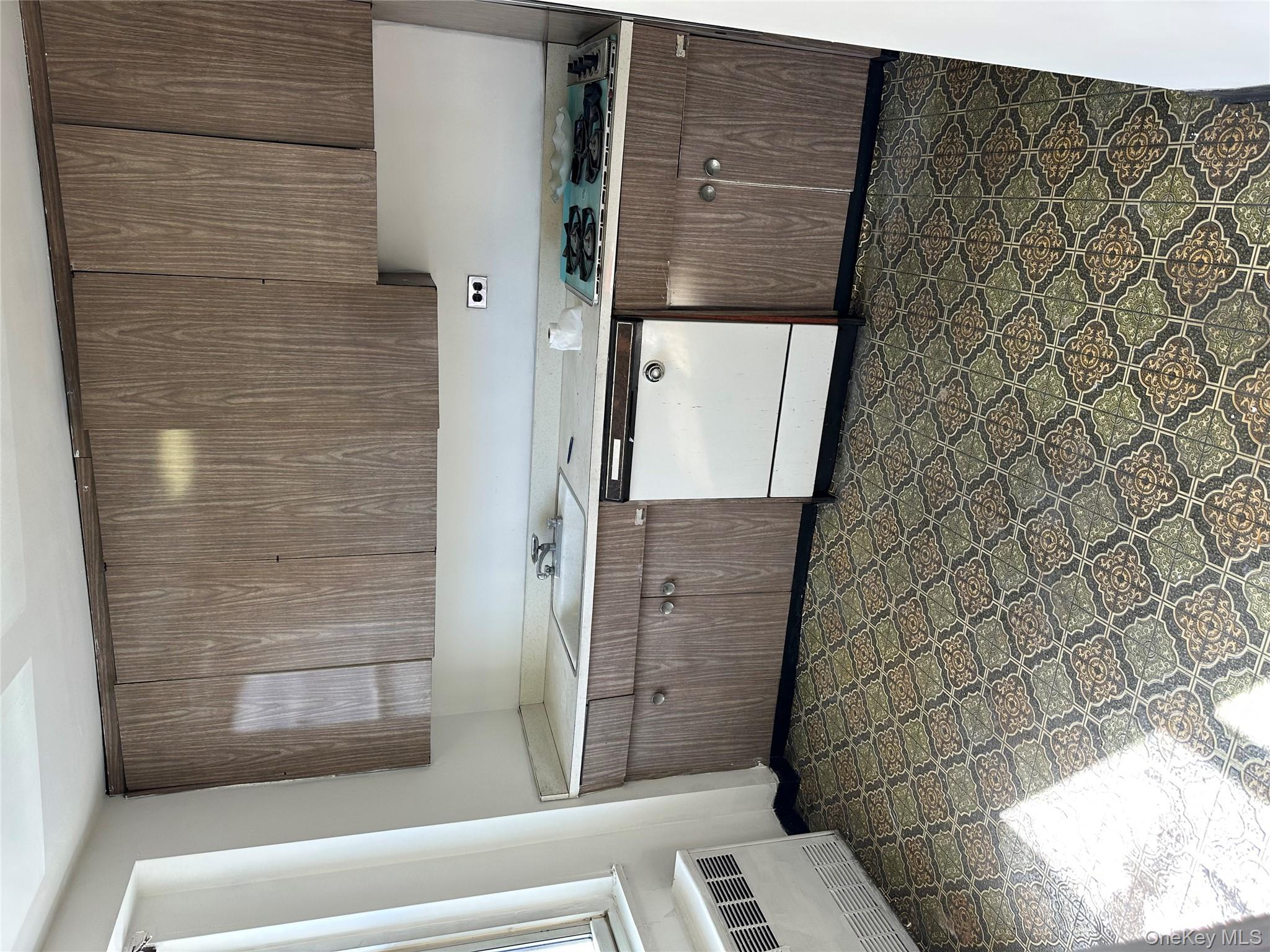 3215 H Avenue # 3p, Brooklyn, NY 11210