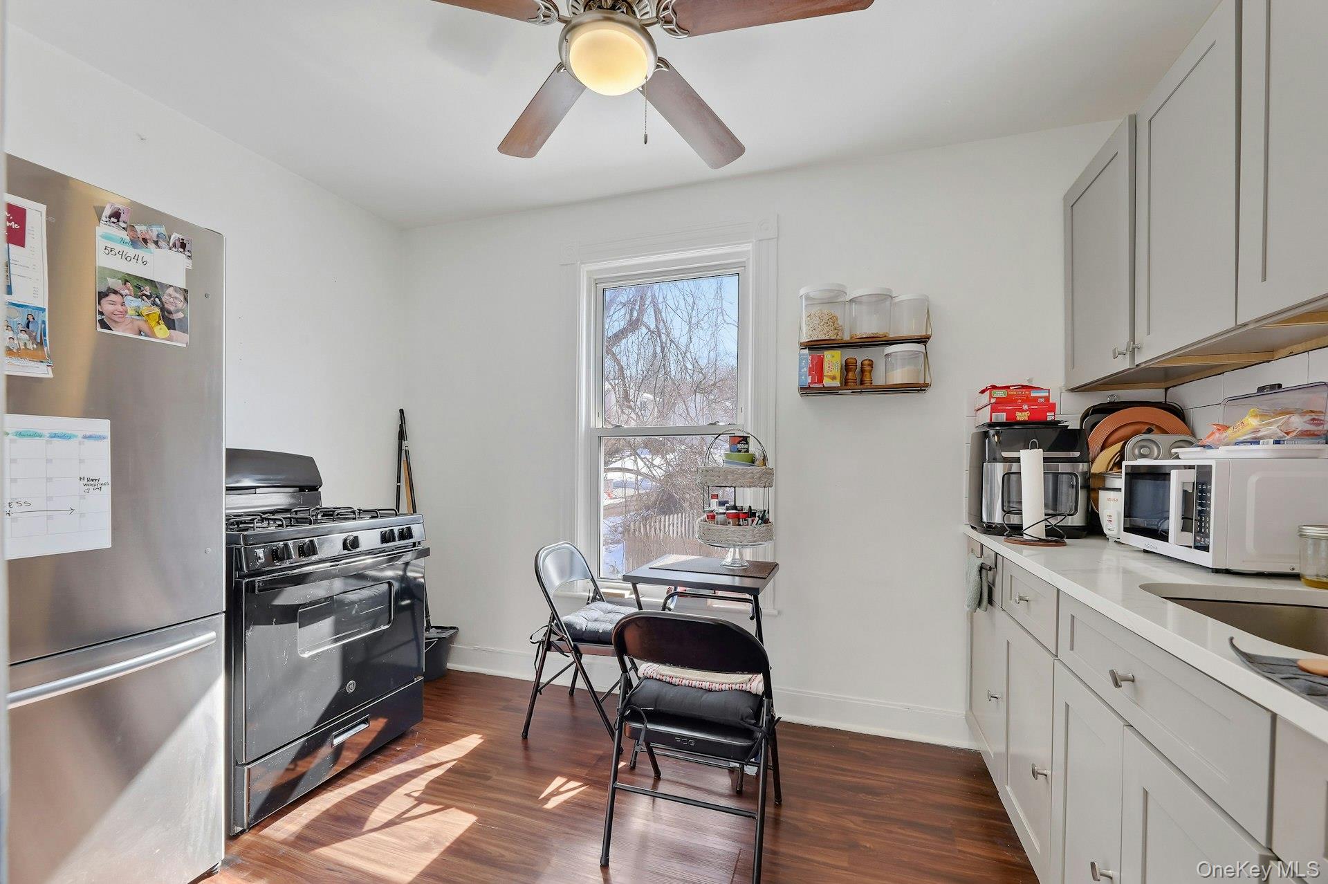 65 Lake Road, Valley Cottage, NY 10989