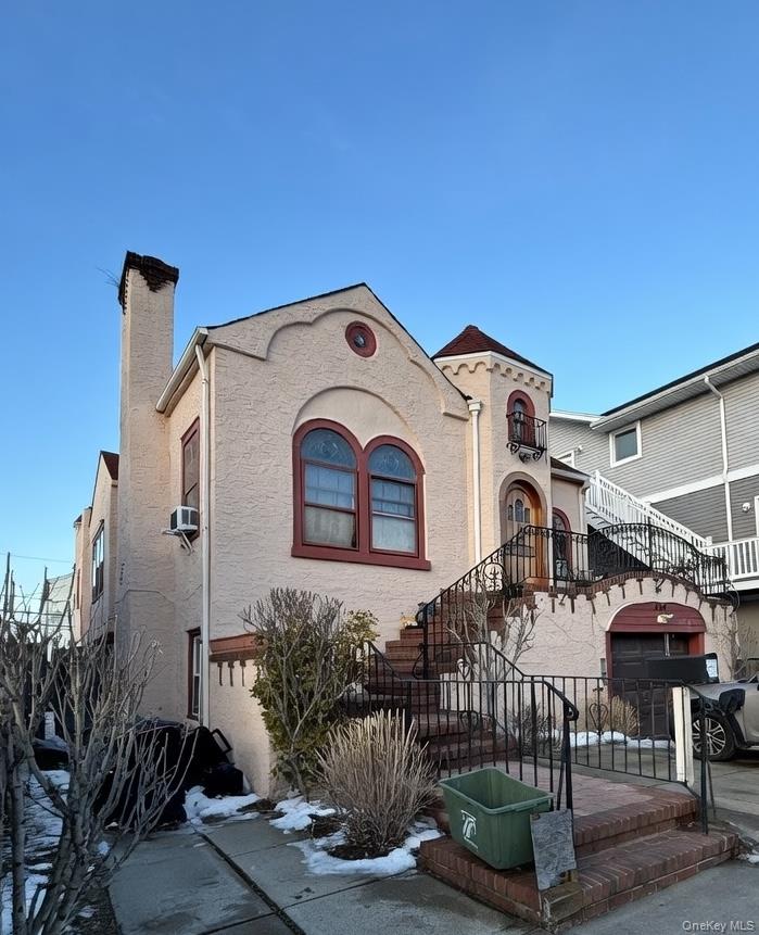 329 E Chester Street, Long Beach, NY 11561