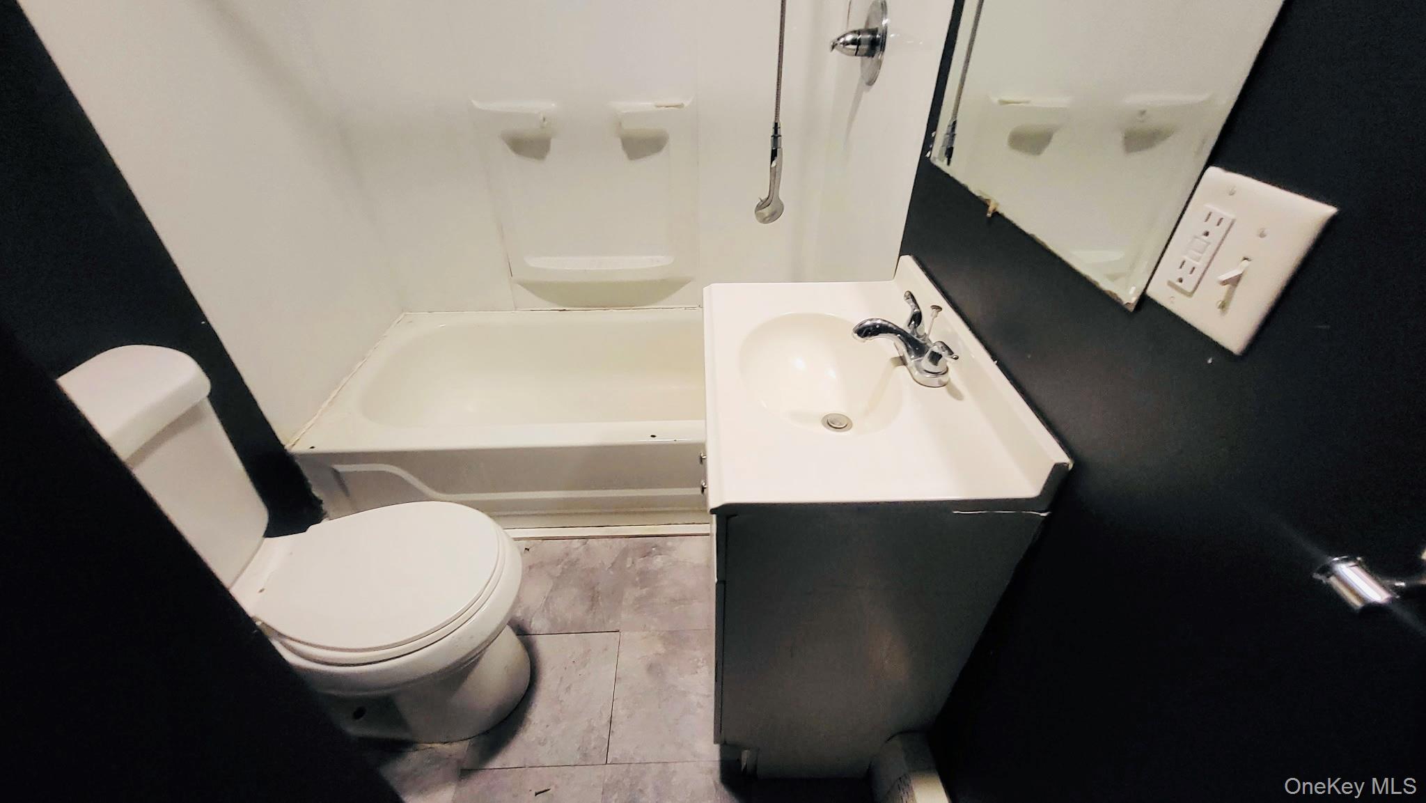 122 Smith Street # 1, Poughkeepsie, NY 12601