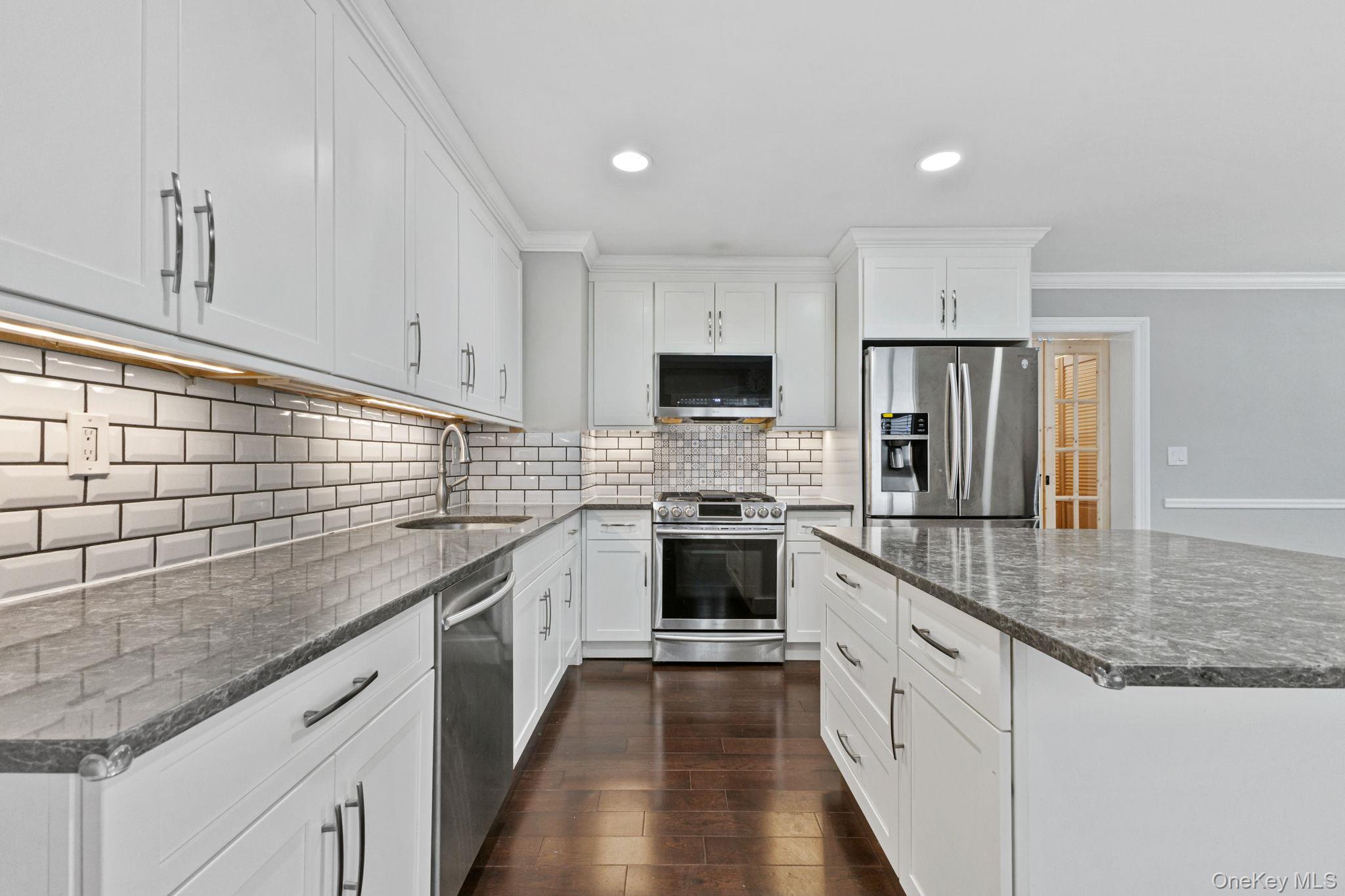 43 Clifford Place # 43, Harrison, NY 10528