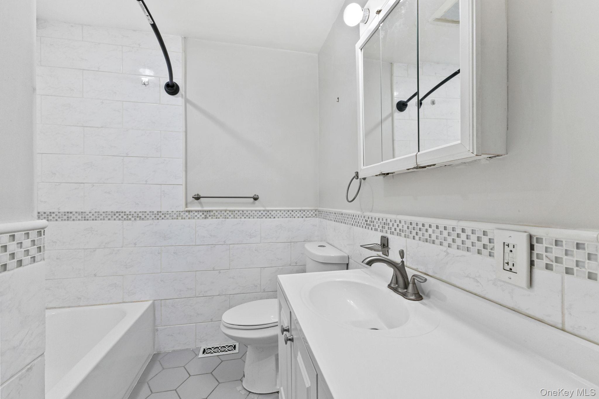 43 Clifford Place # 43, Harrison, NY 10528