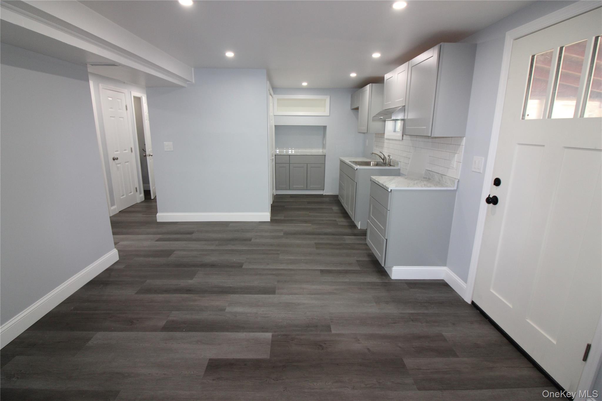 26 Circle Lane, Bay Shore, NY 11706