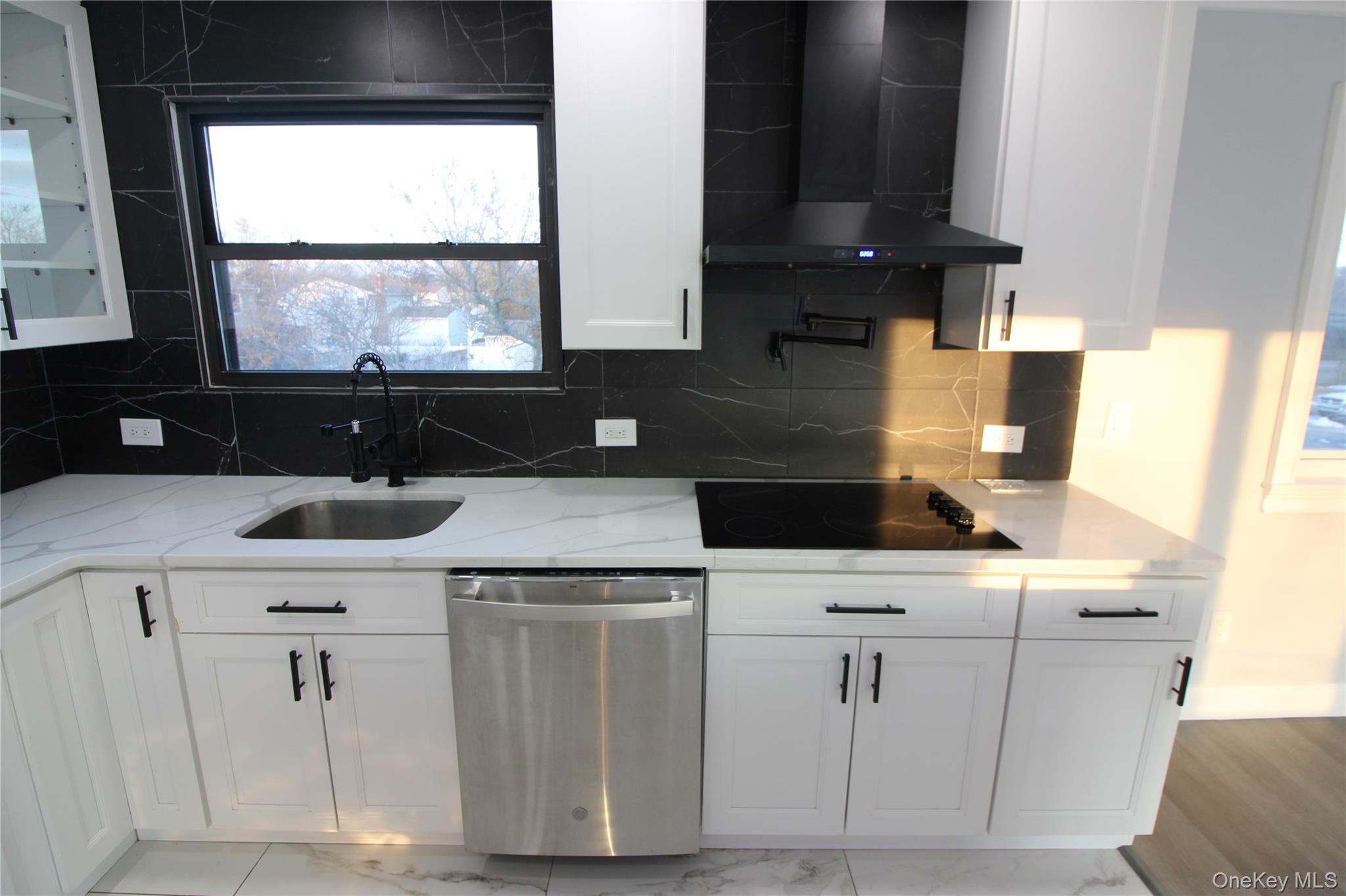 26 Circle Lane, Bay Shore, NY 11706