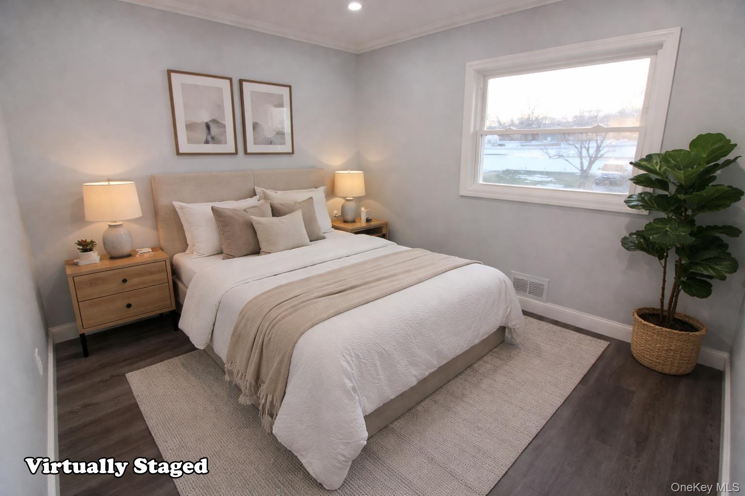 26 Circle Lane, Bay Shore, NY 11706