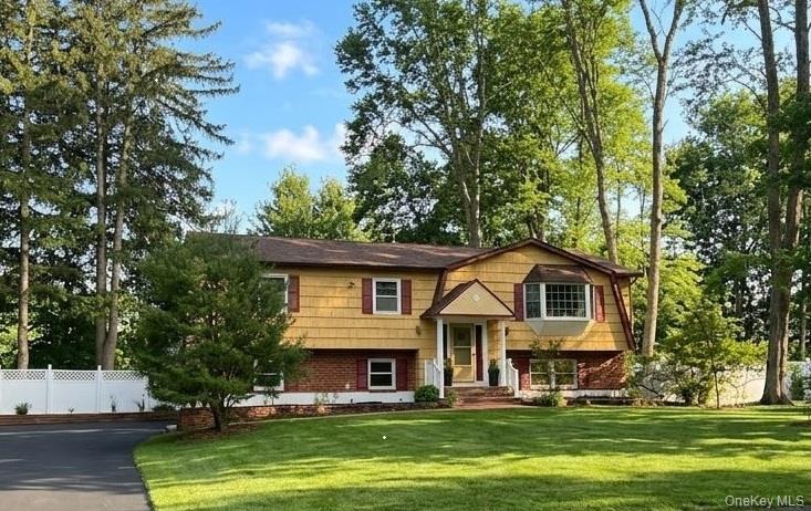 134 Ridge Road, Valley Cottage, NY 10989