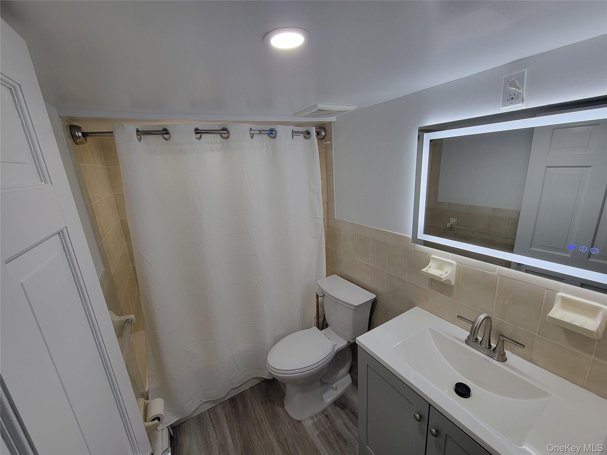 96 Hallock Landing Road, Rocky Point, NY 11778