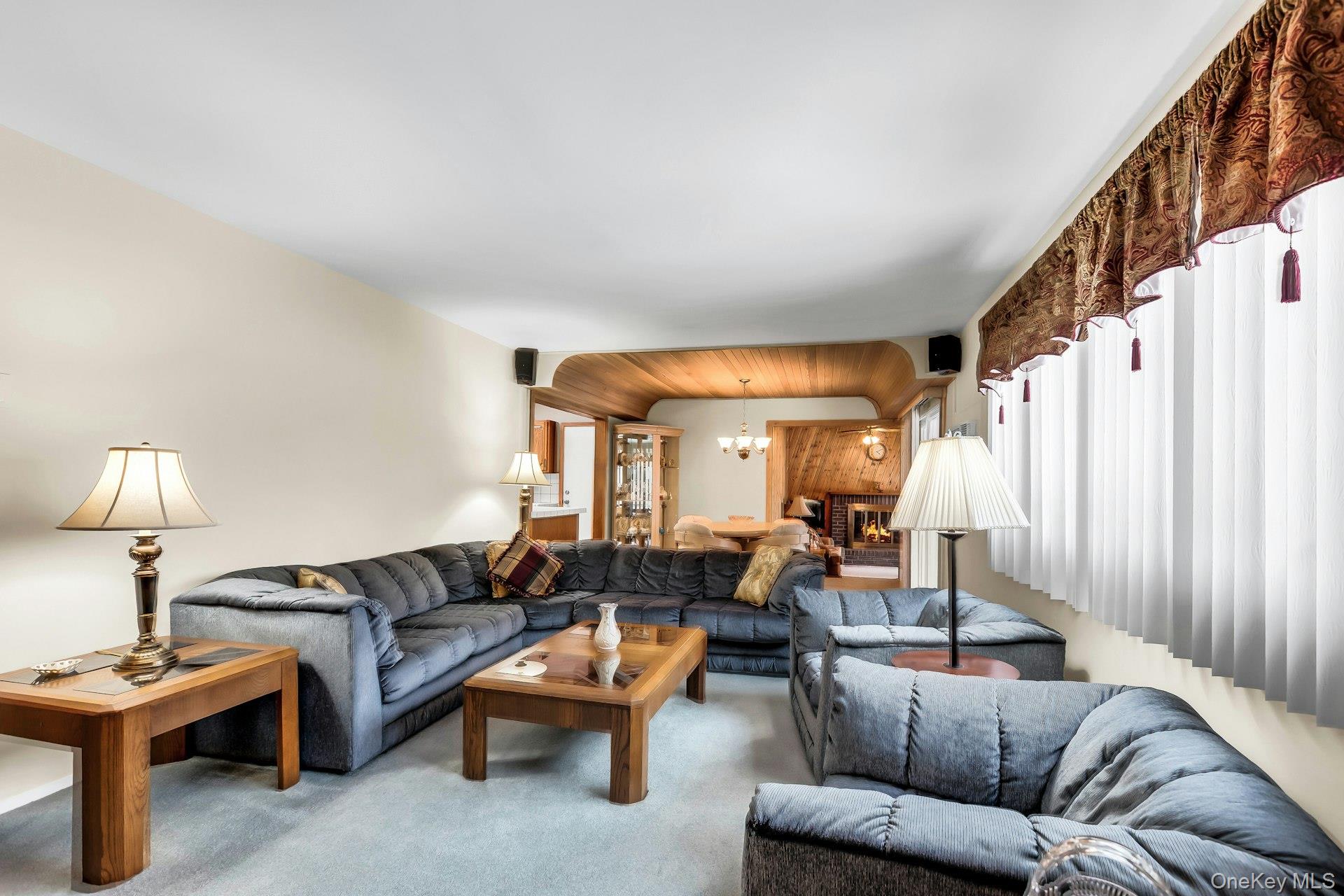 893 Connetquot Avenue, Islip Terrace, NY 11752