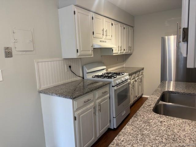 6 Colonial Road # 80, Beacon, NY 12508