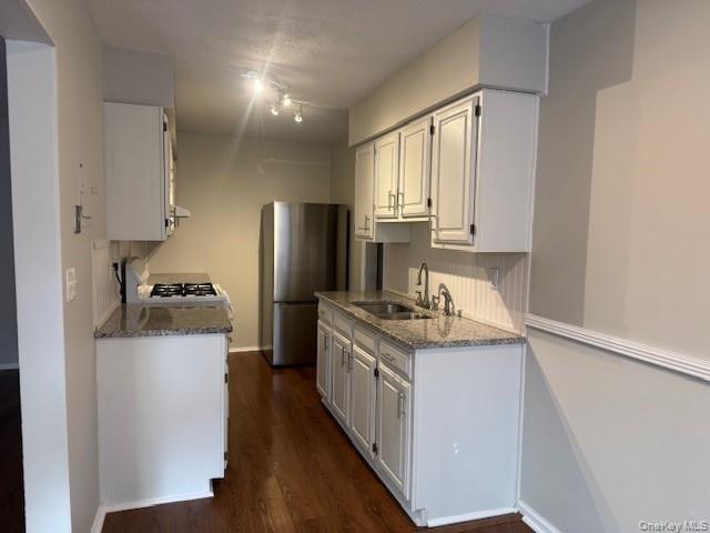 6 Colonial Road # 80, Beacon, NY 12508