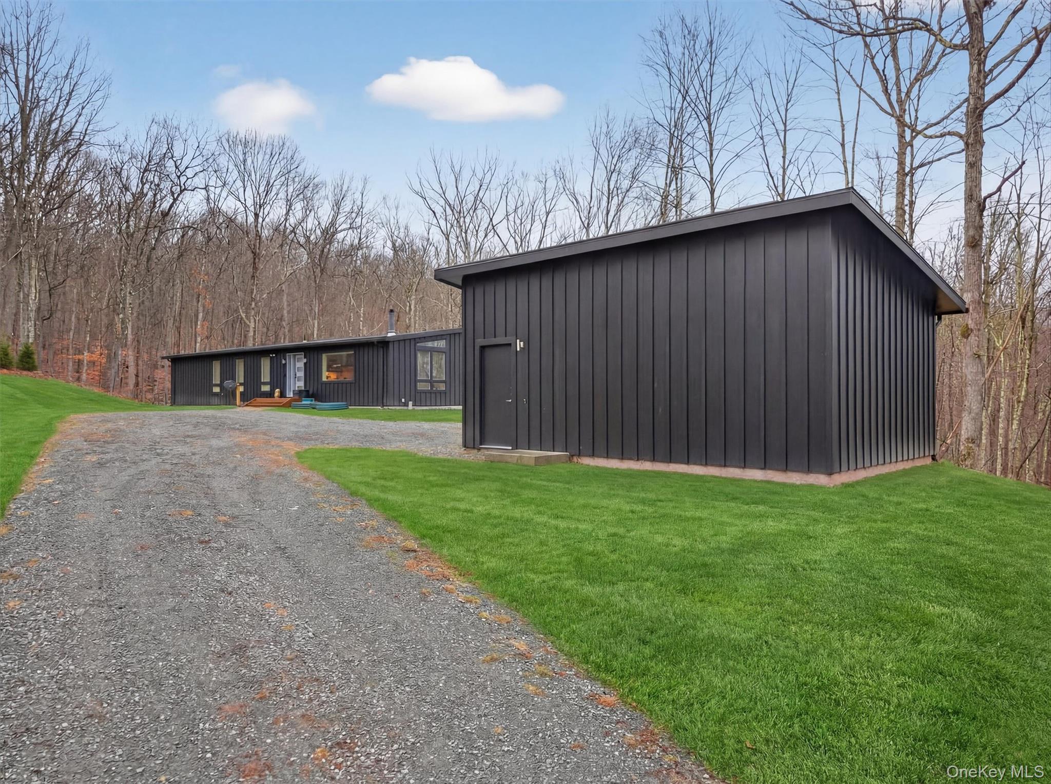 119 Lenni Lenape Road, Narrowsburg, NY 12764