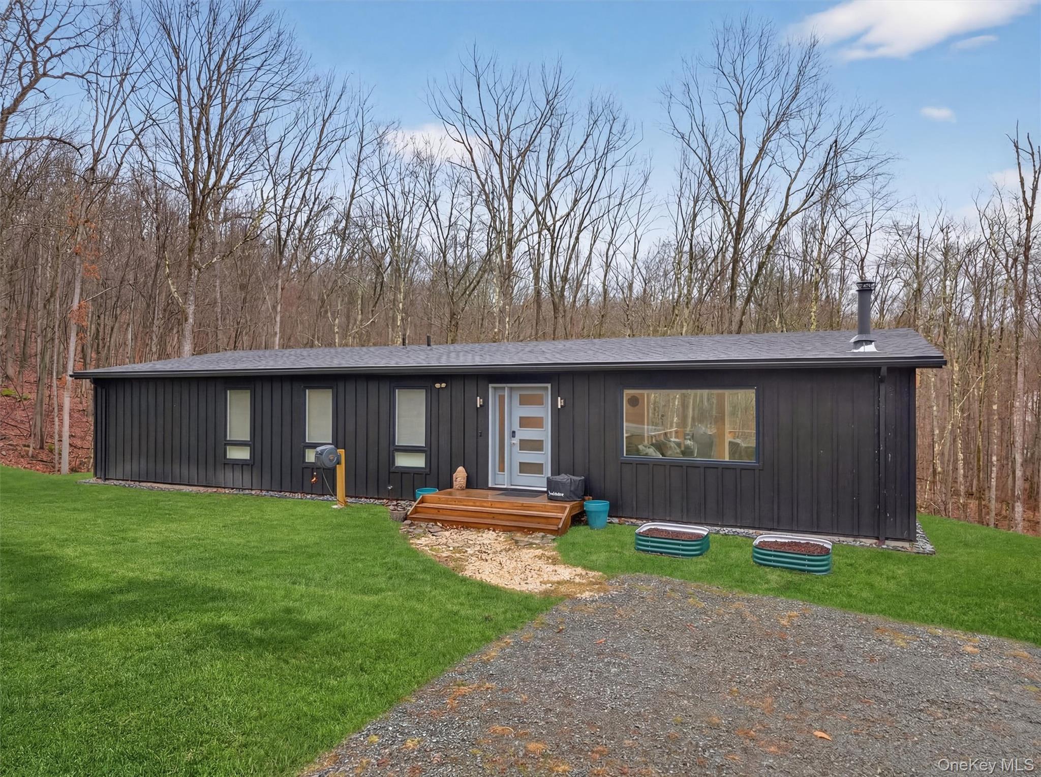 119 Lenni Lenape Road, Narrowsburg, NY 12764