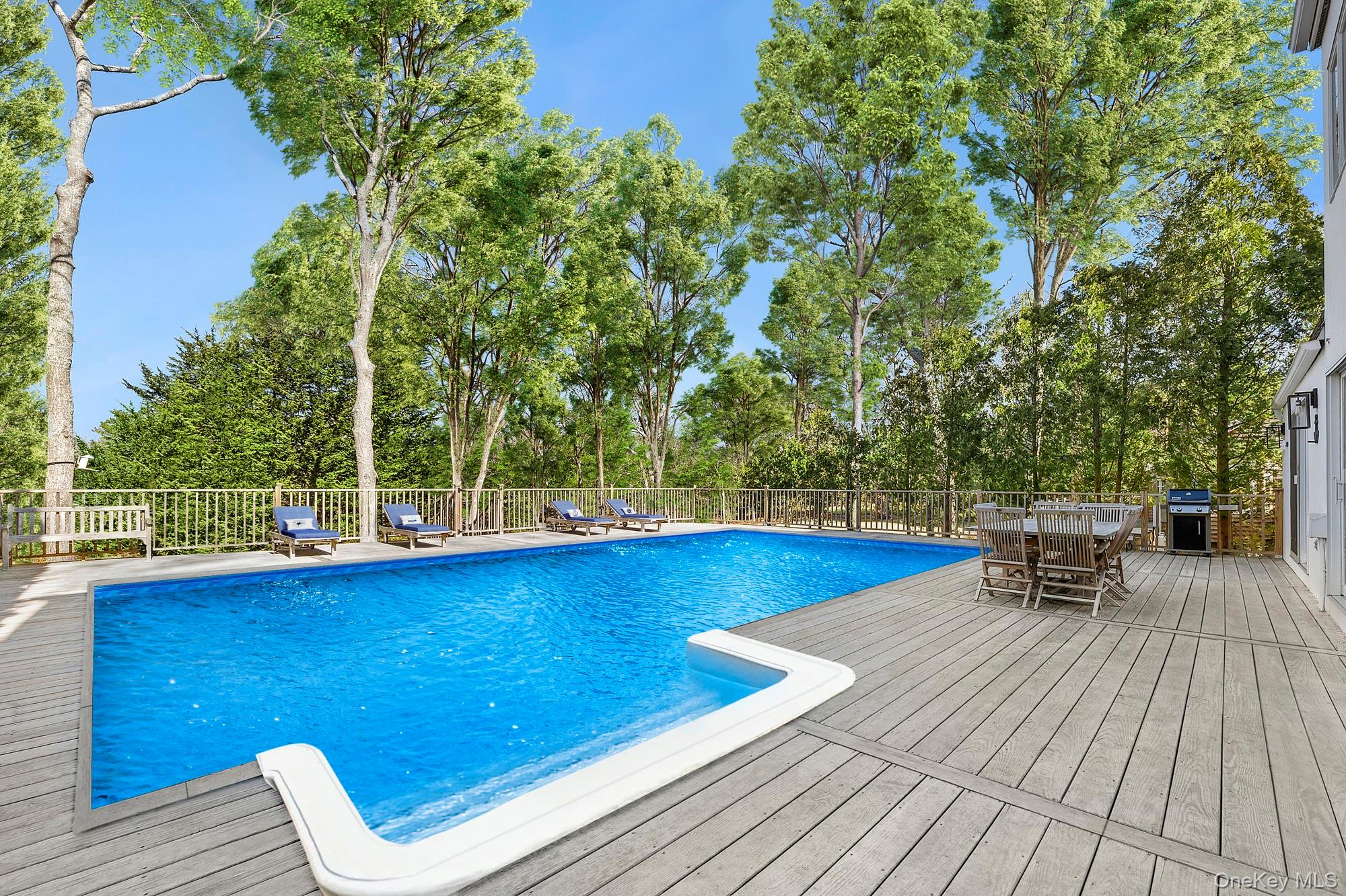 5 Cowhill Lane, Wainscott, NY 11975