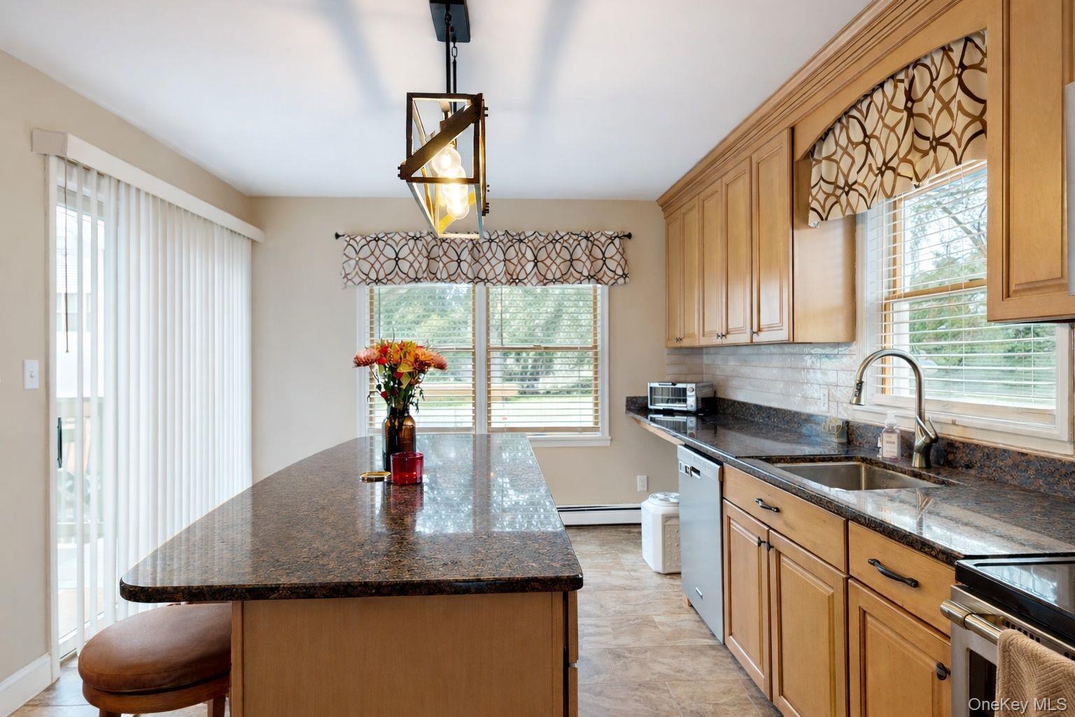 10 Finneran Lane, Pine Bush, NY 12566