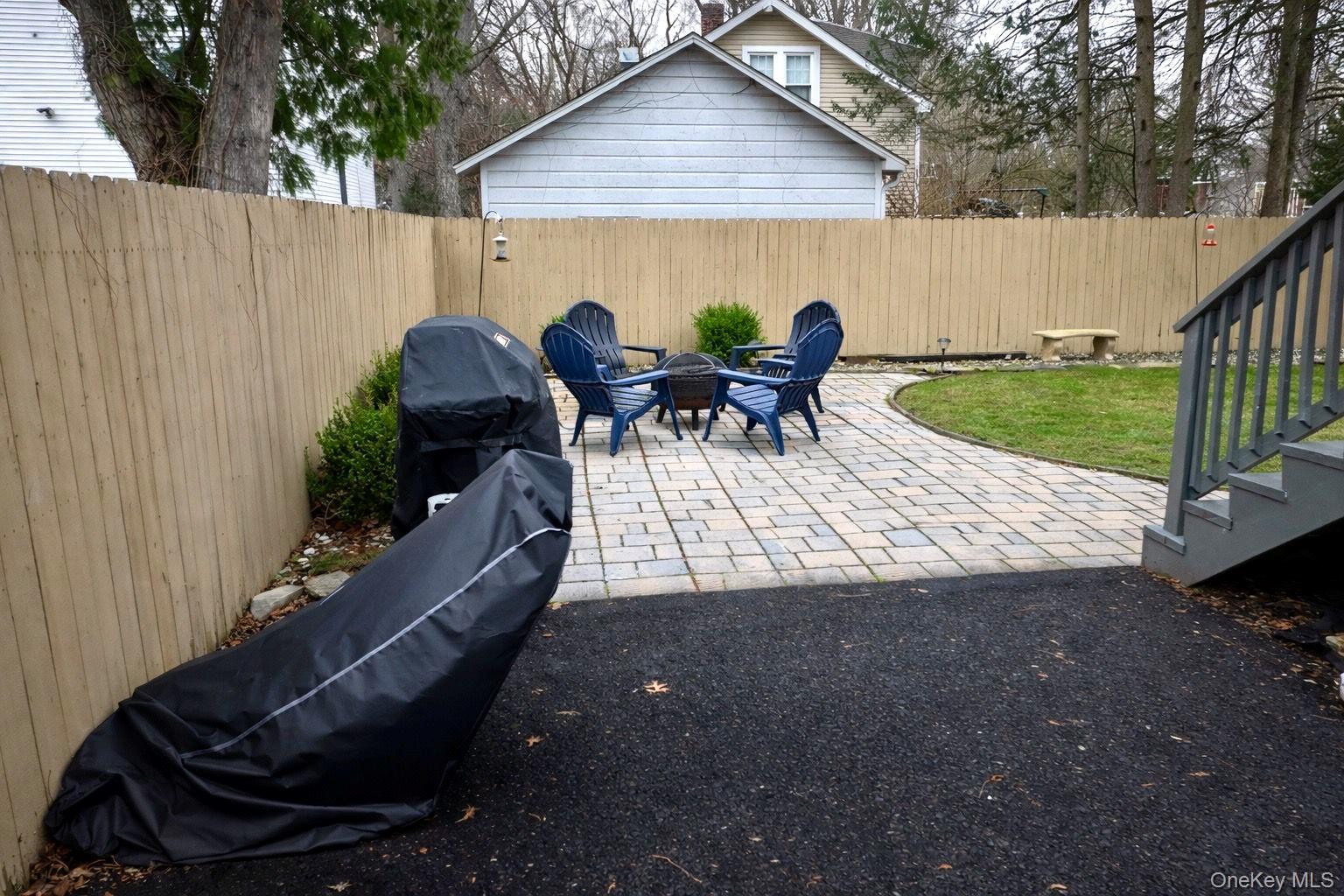 10 Finneran Lane, Pine Bush, NY 12566