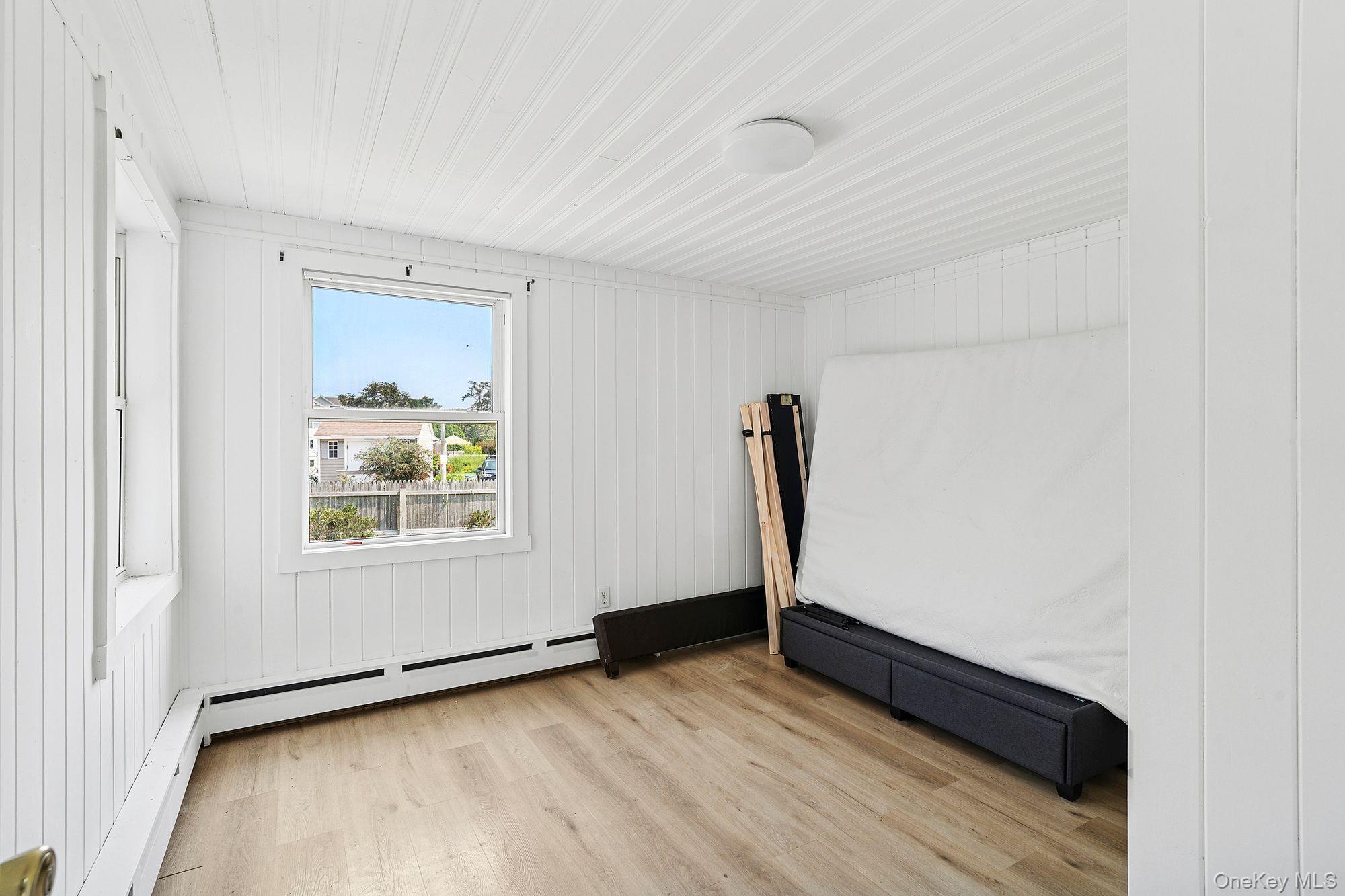 35 Gardners Lane, Hampton Bays, NY 11946