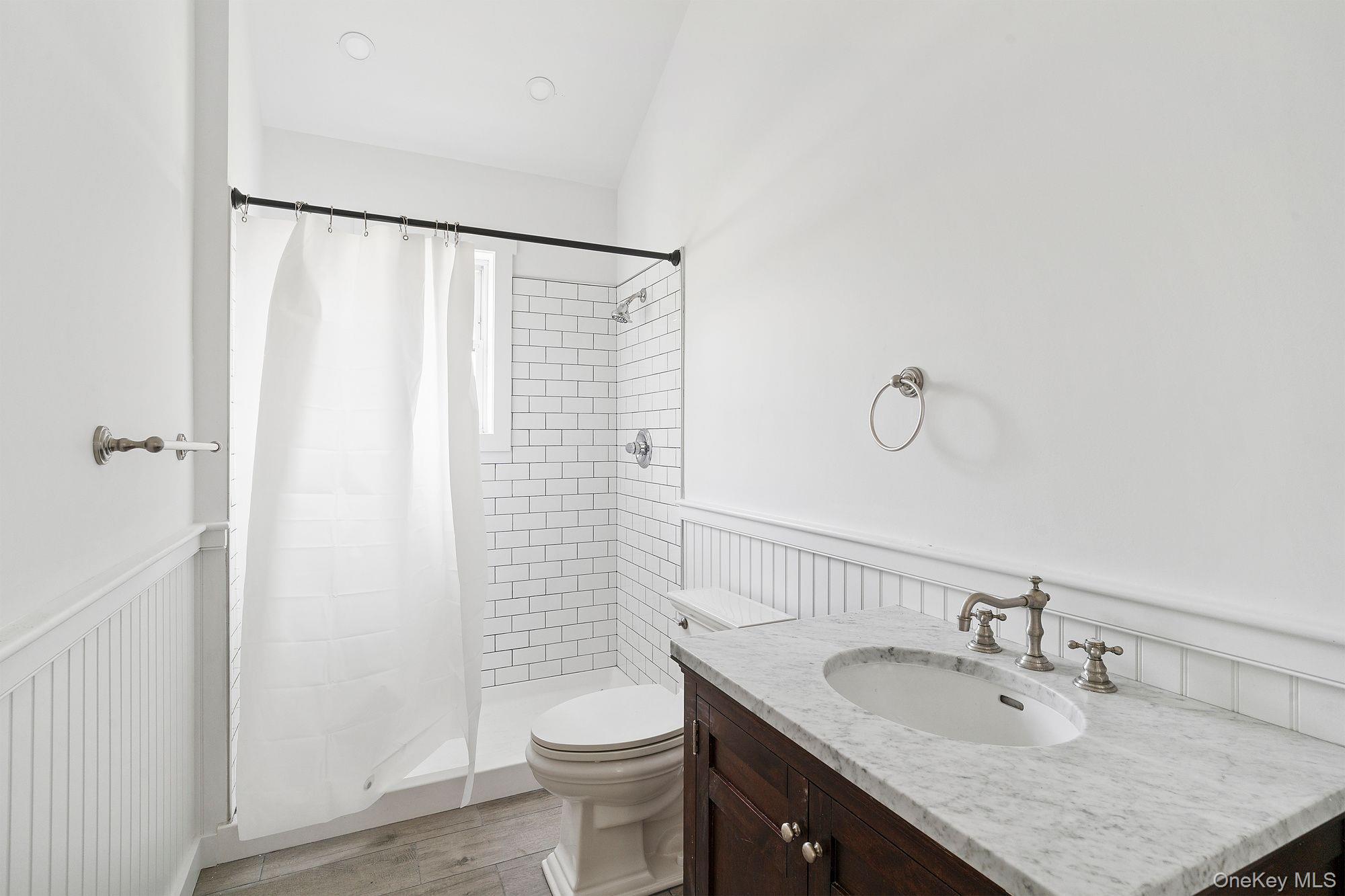 35 Gardners Lane, Hampton Bays, NY 11946