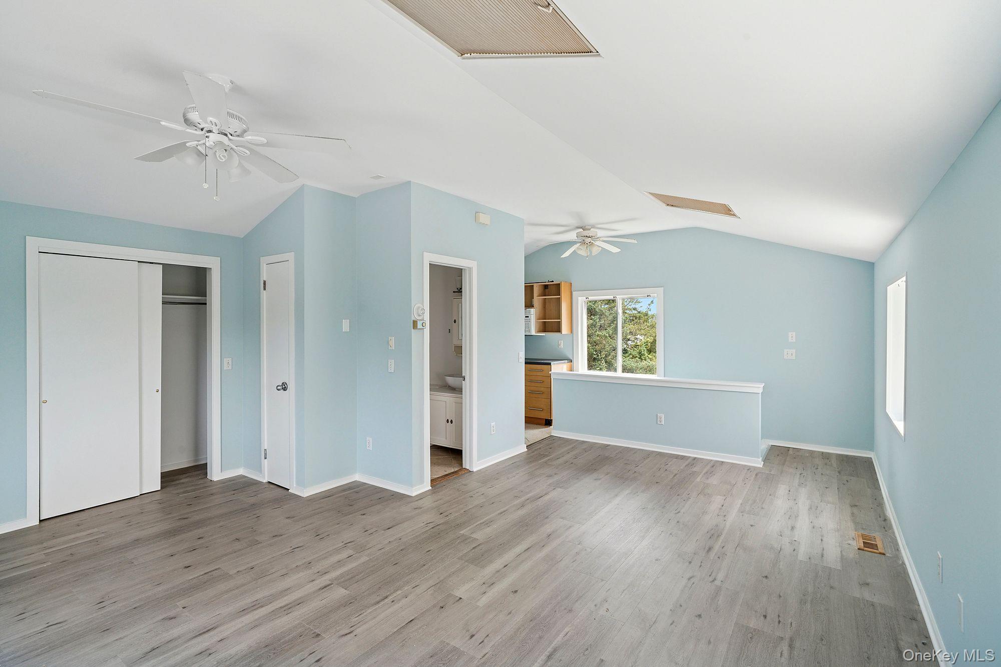 35 Gardners Lane, Hampton Bays, NY 11946