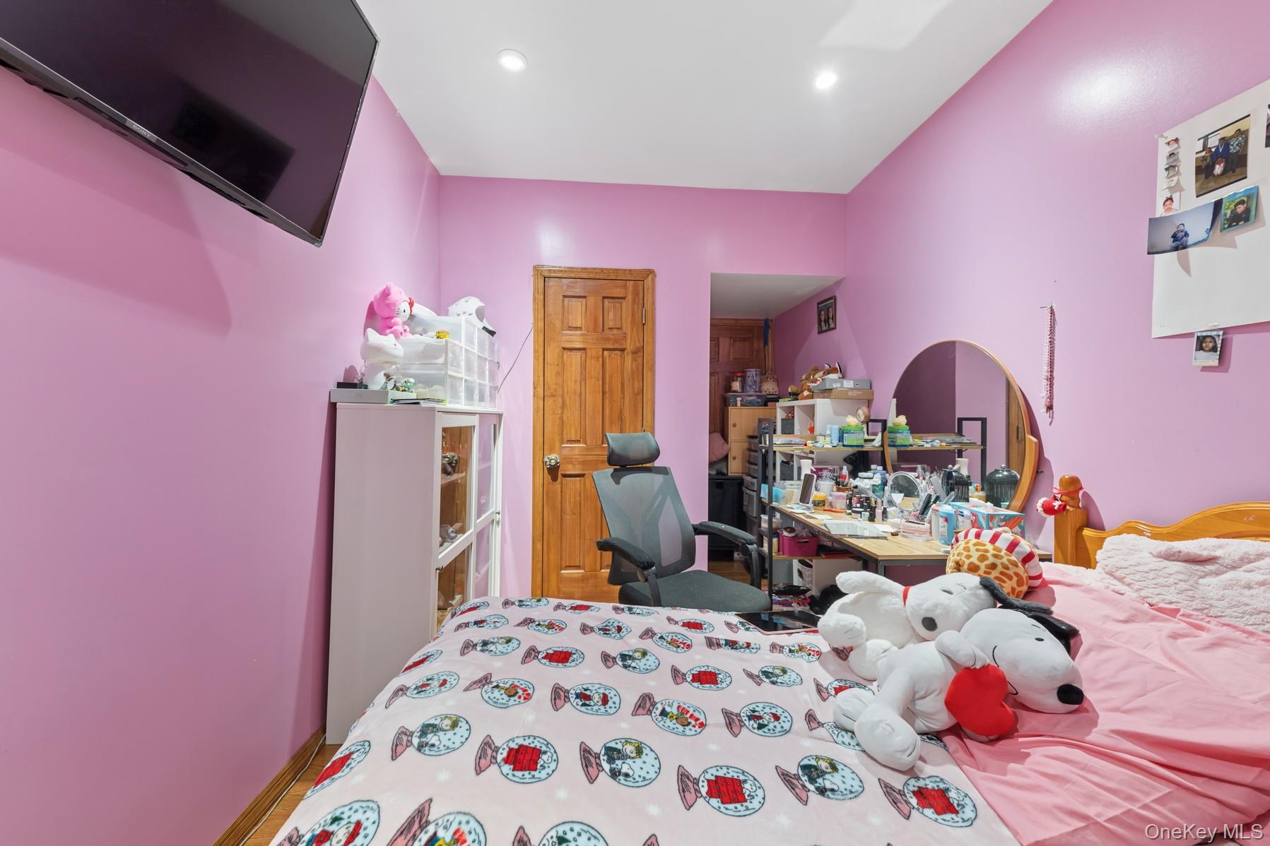 1811 Centre Street, Ridgewood, NY 11385