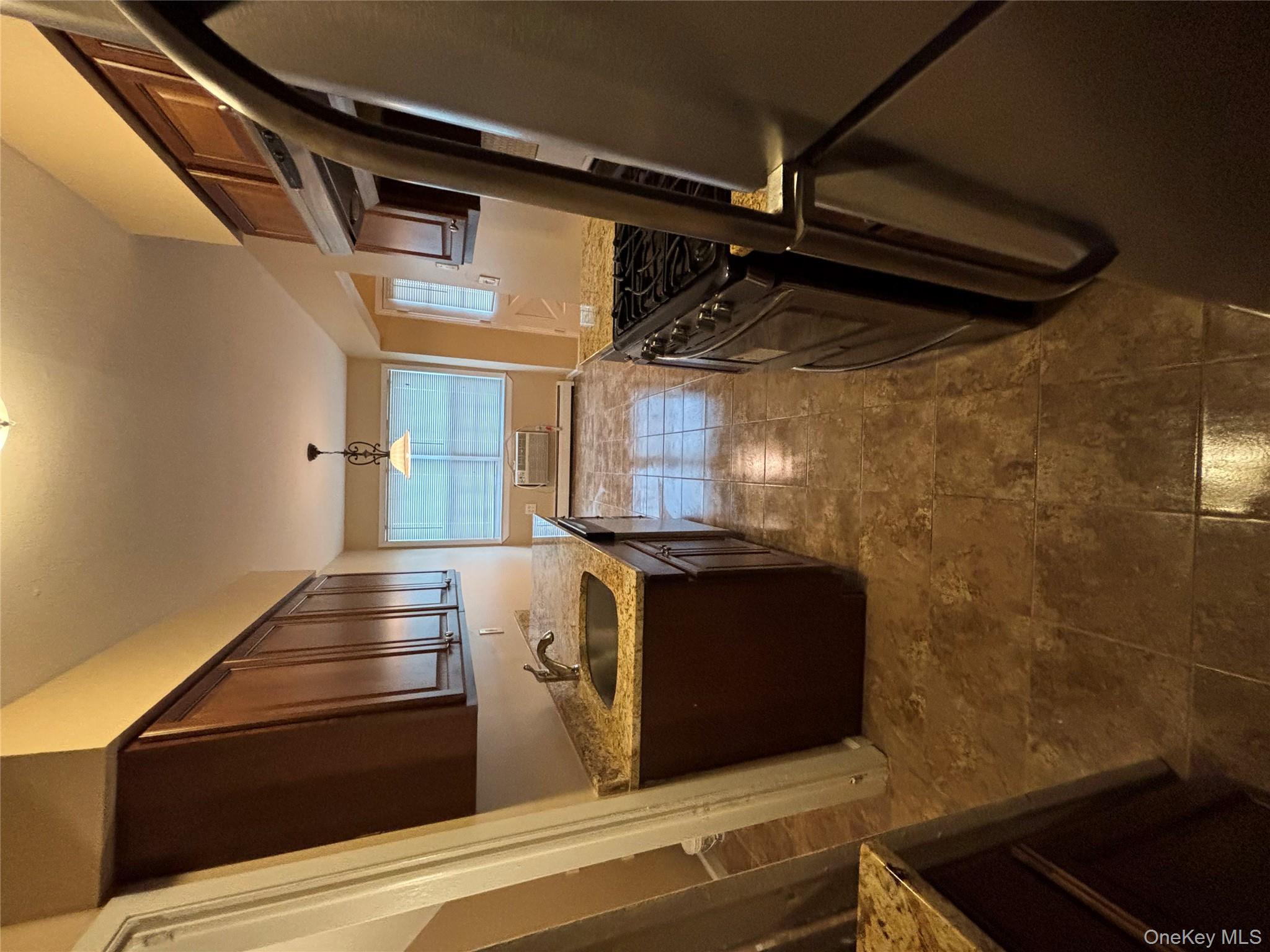 4 Colonial Road # 92, Beacon, NY 12508