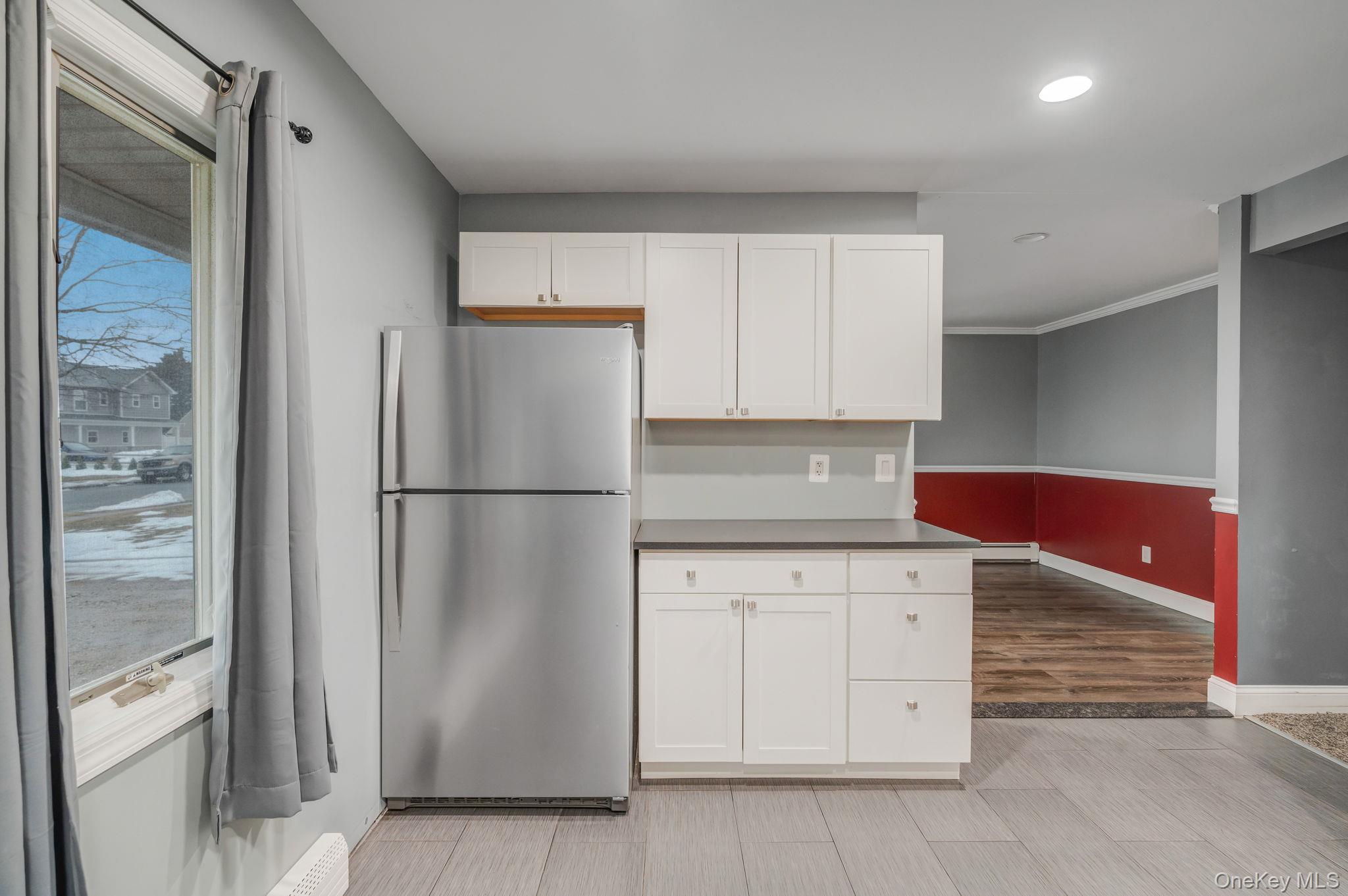 27 Mallard Road, Levittown, NY 11756