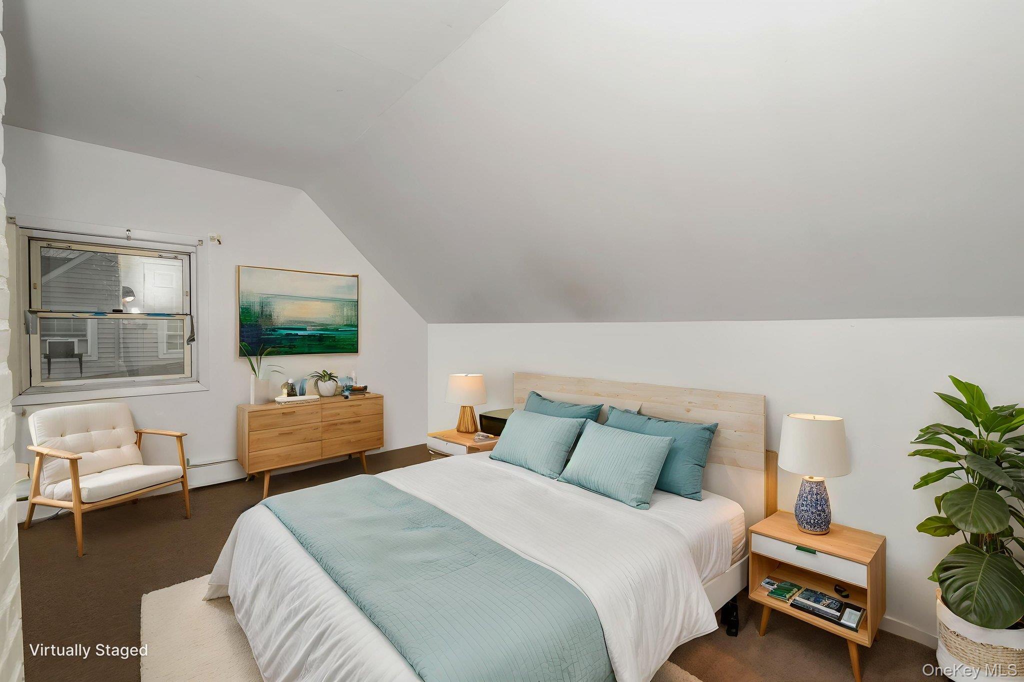 27 Mallard Road, Levittown, NY 11756