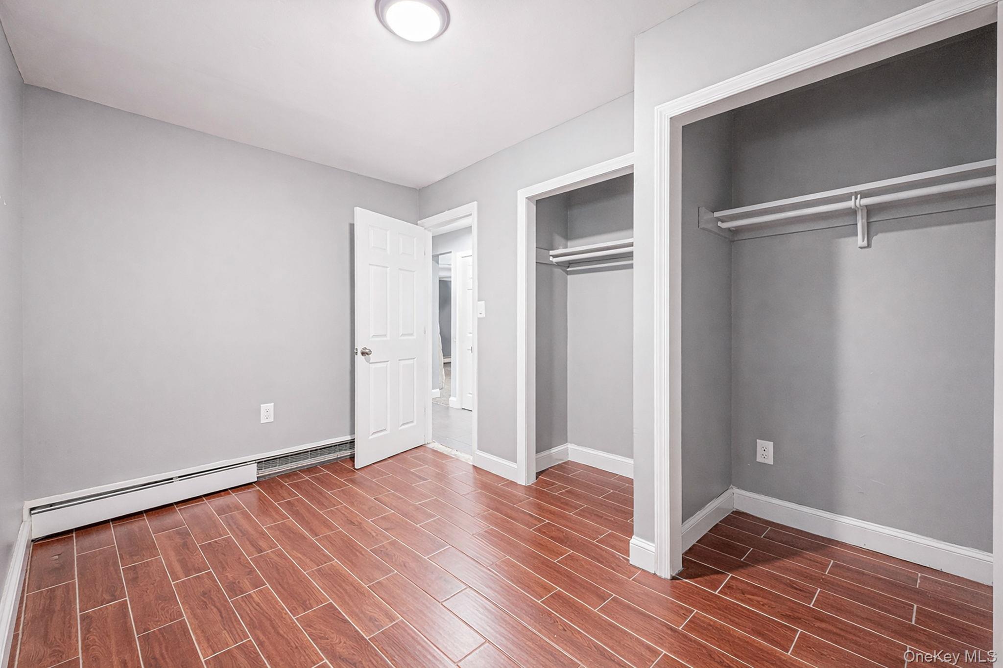 27 Mallard Road, Levittown, NY 11756