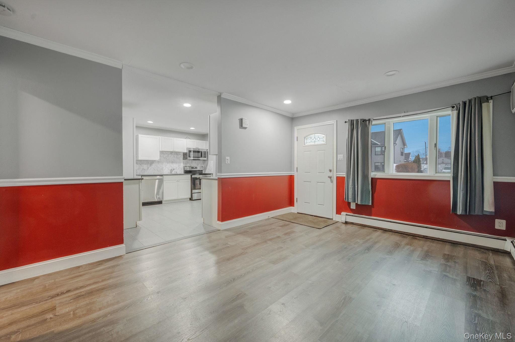 27 Mallard Road, Levittown, NY 11756