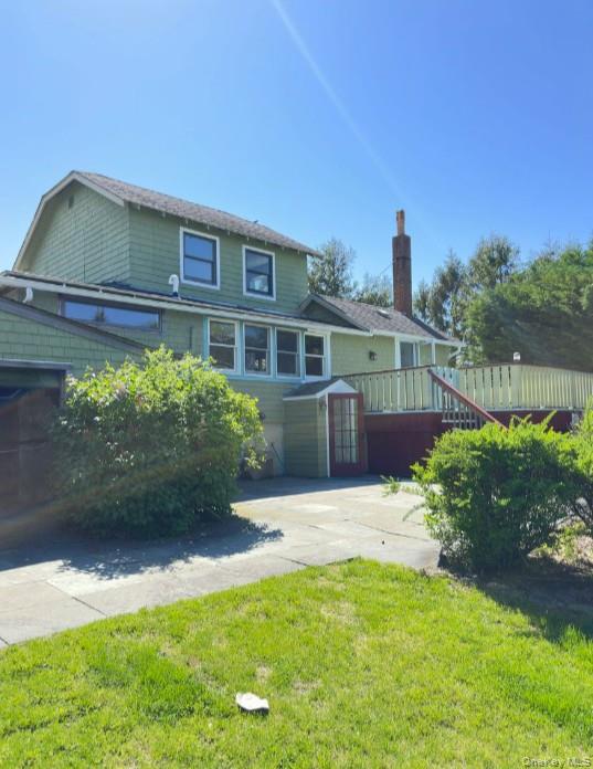 127 Inlet Road W, Hampton Bays, NY 11946