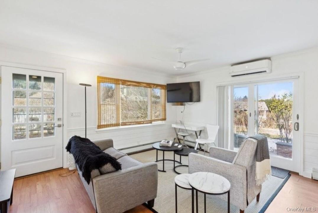 127 Inlet Road W, Hampton Bays, NY 11946