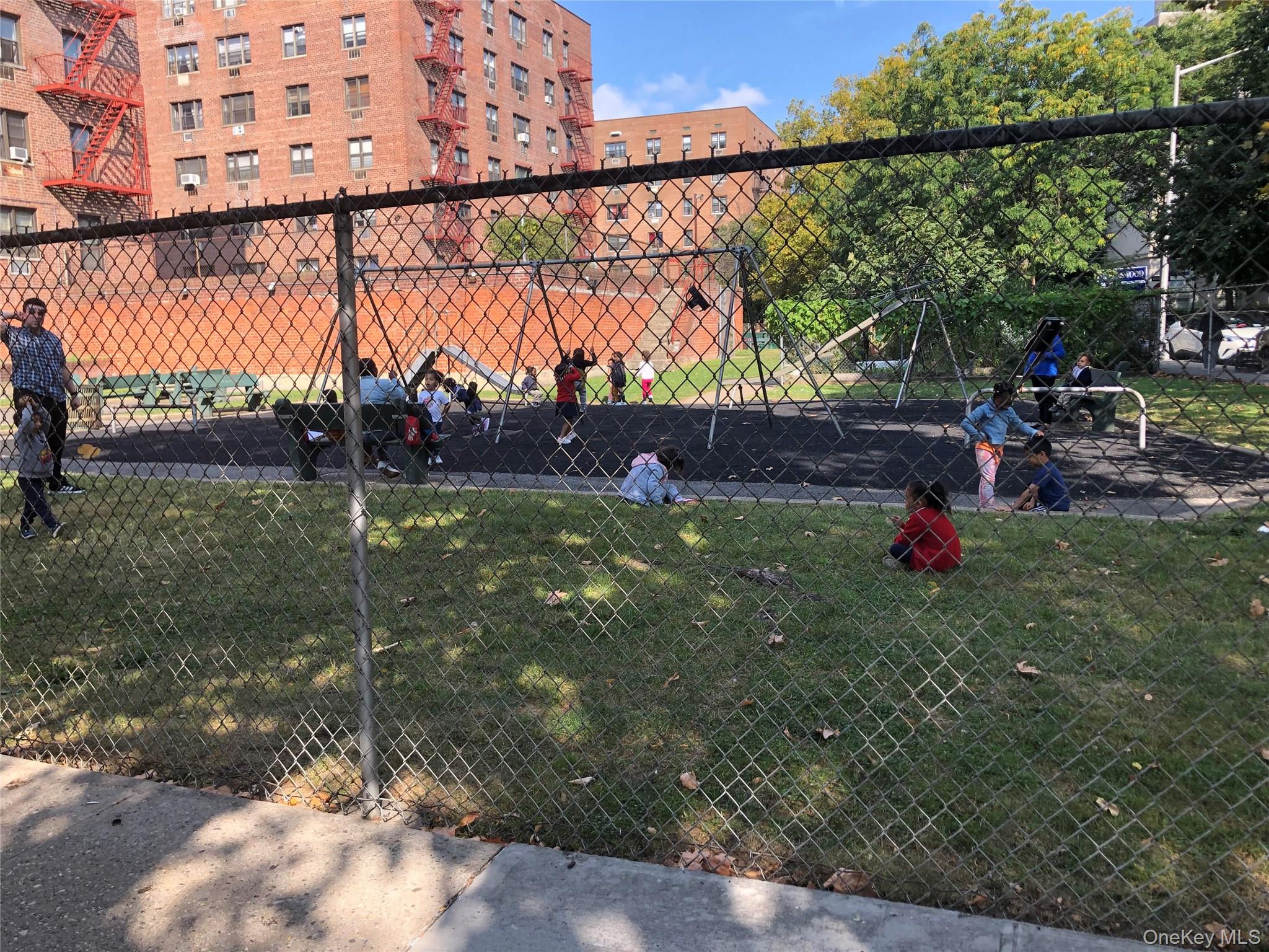 99-05 59 Ave Ave # 6B, Corona, NY 11368