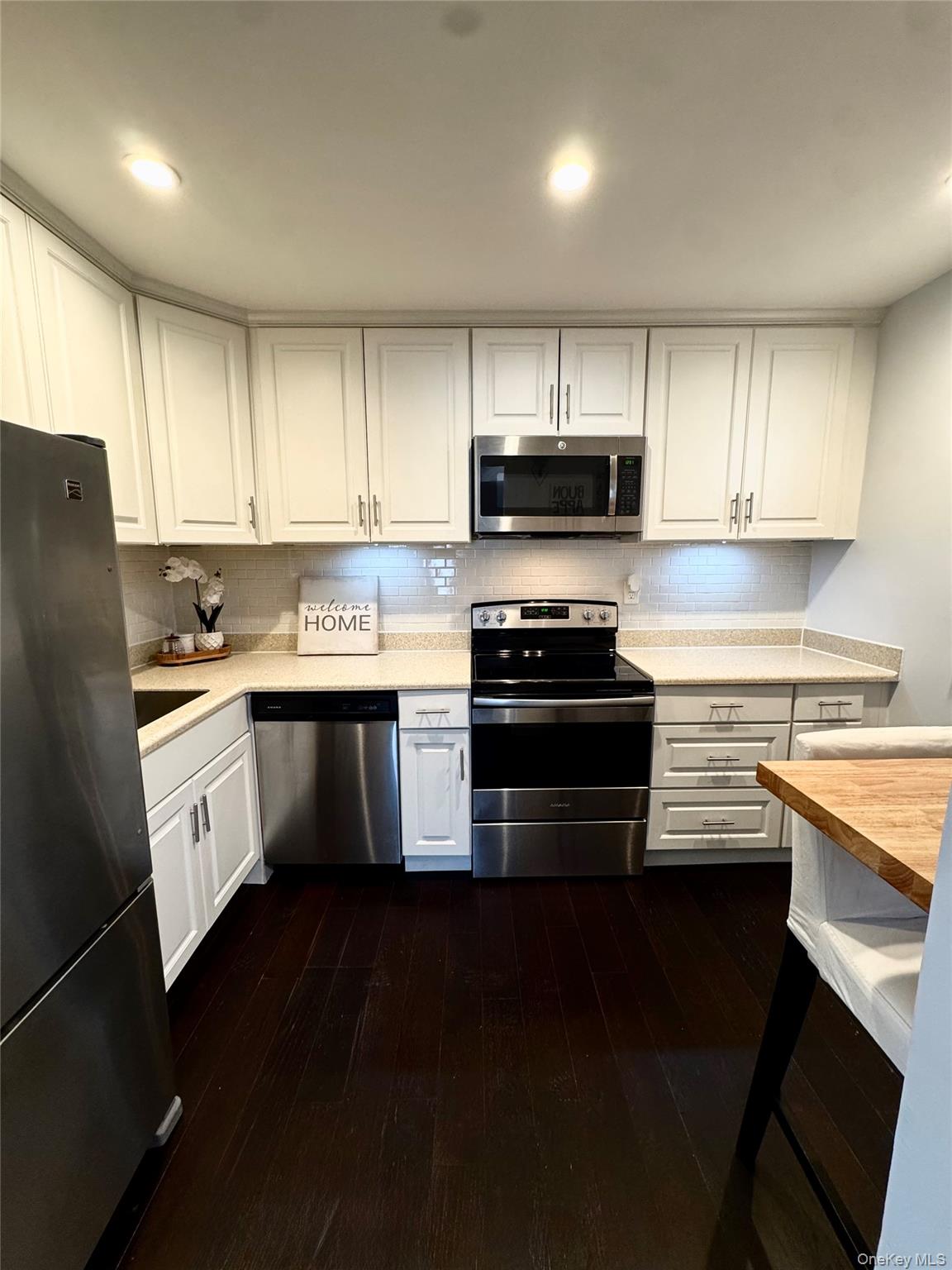 634 Fox Run Lane, Carmel, NY 10512