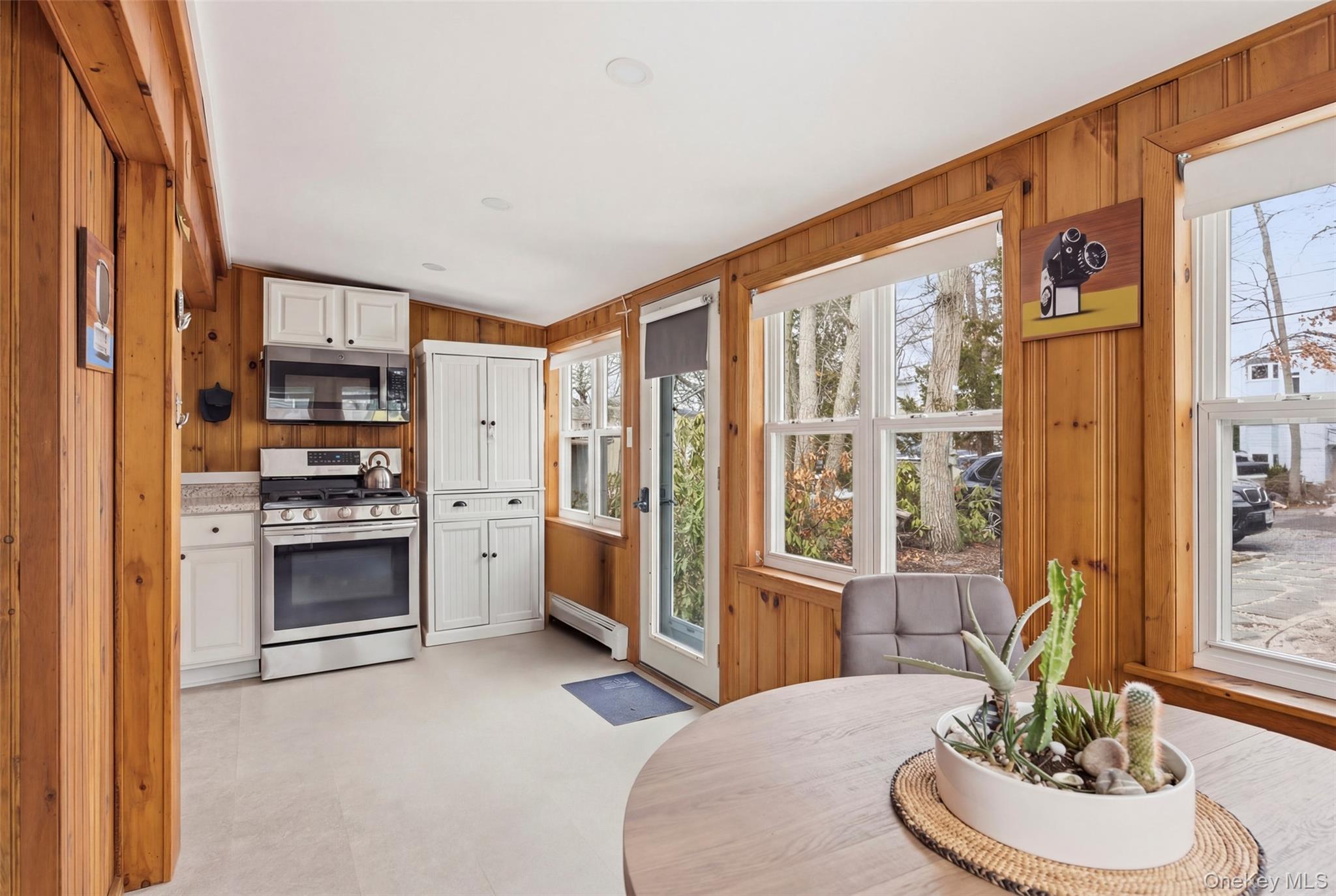 66 Chestnut Avenue, Setauket, NY 11733