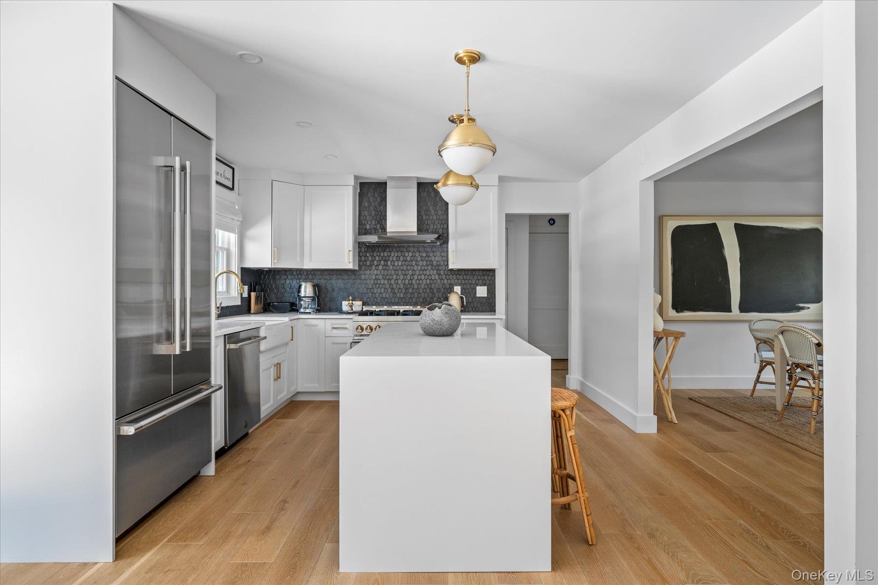 805 Kayleighs Court, East Marion, NY 11939