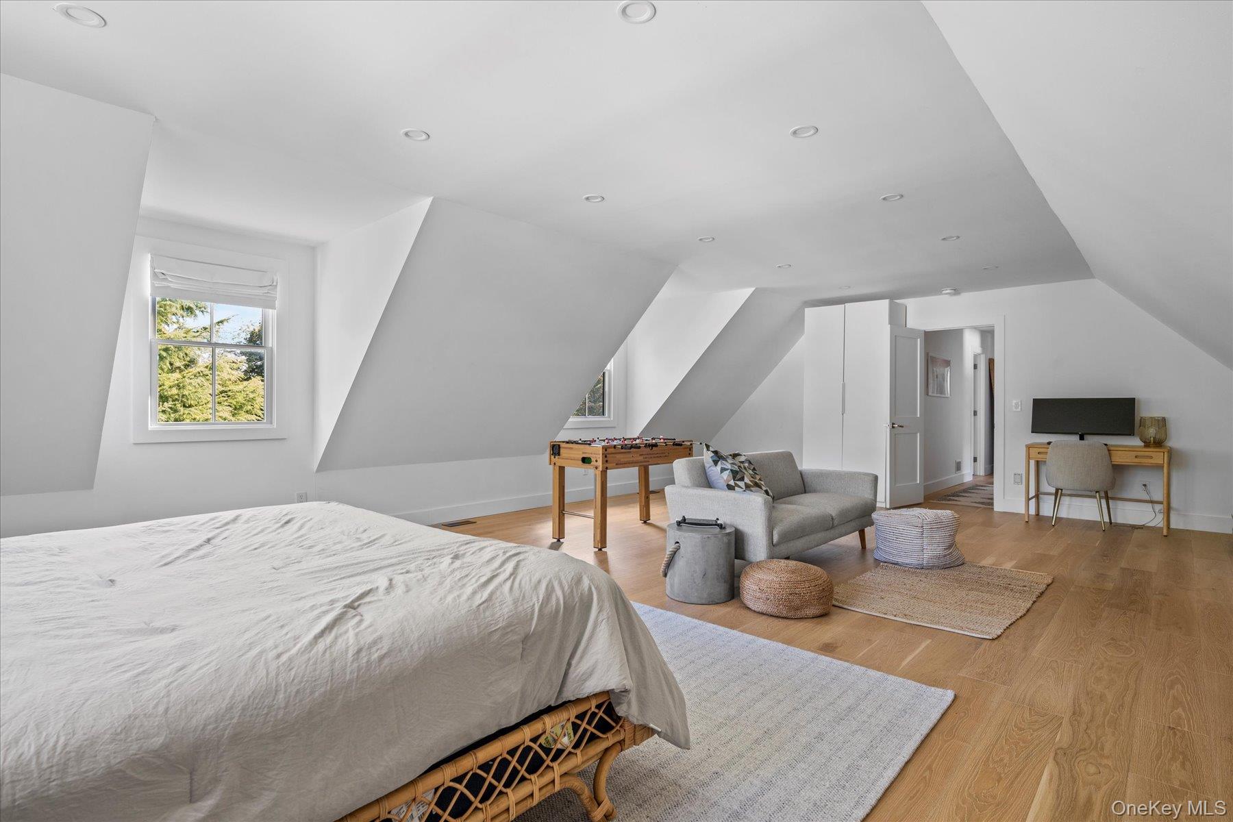 805 Kayleighs Court, East Marion, NY 11939