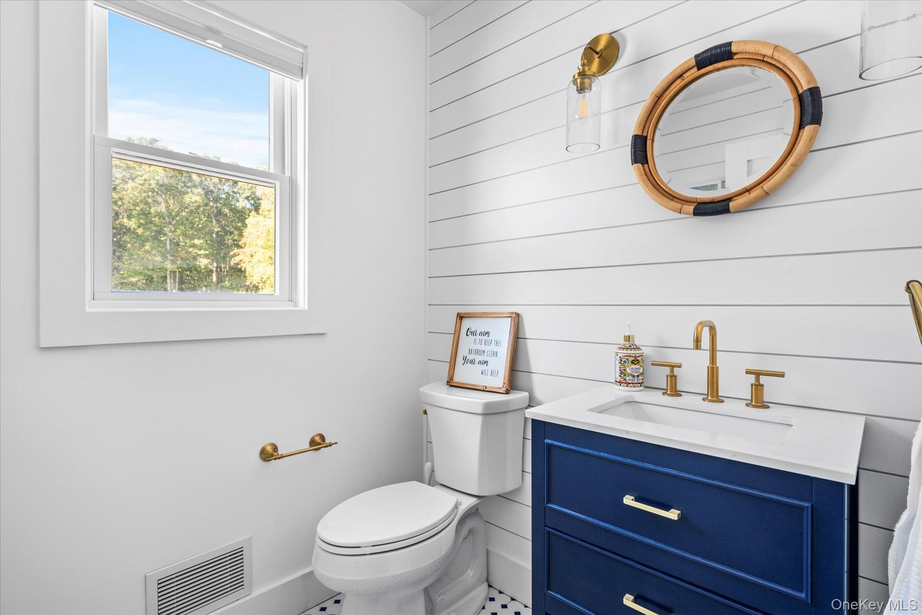 805 Kayleighs Court, East Marion, NY 11939