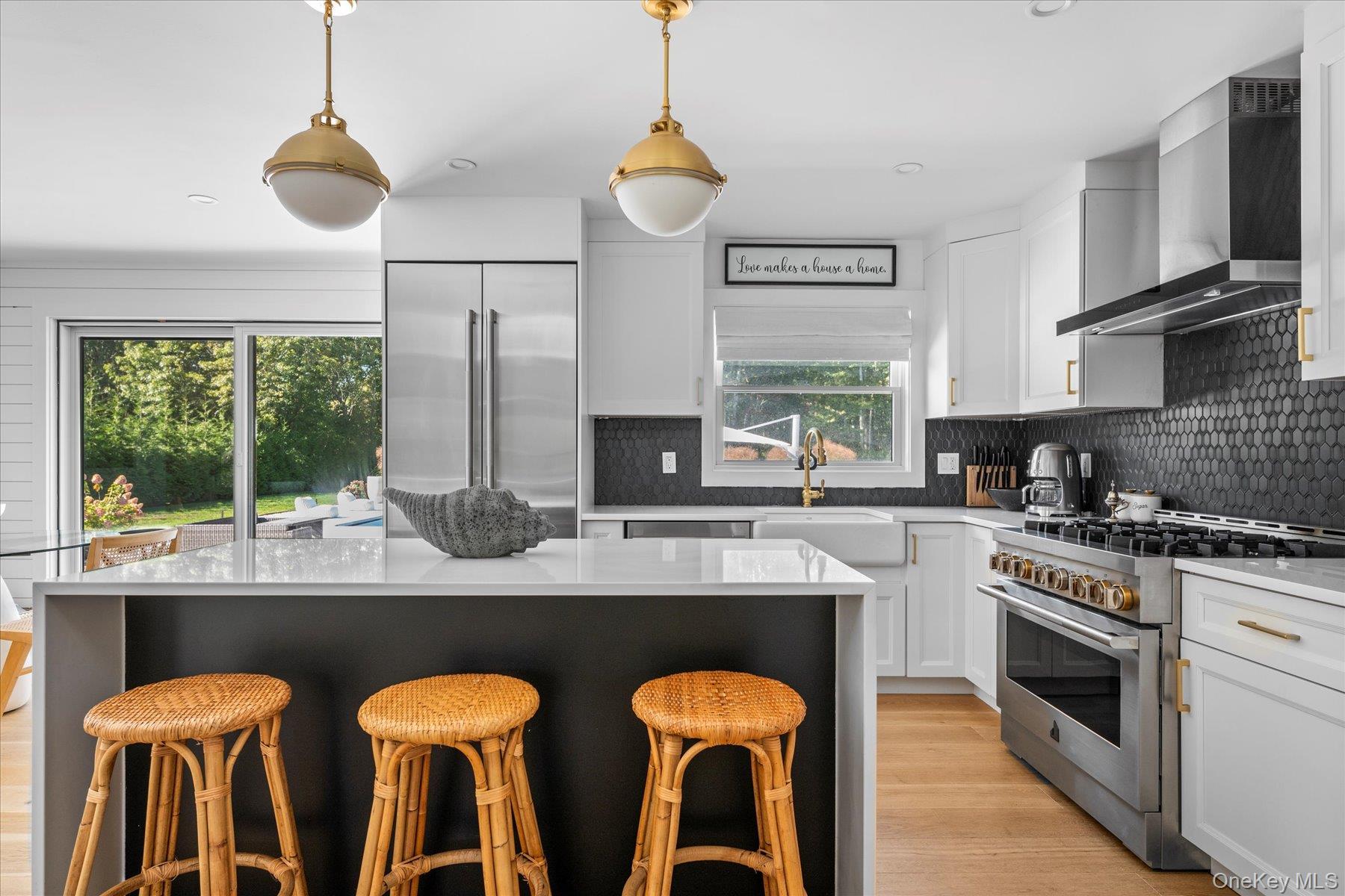 805 Kayleighs Court, East Marion, NY 11939