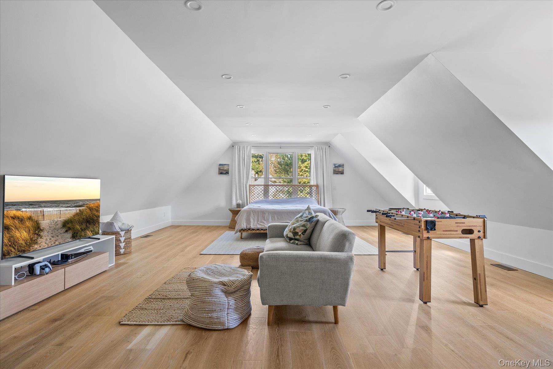 805 Kayleighs Court, East Marion, NY 11939