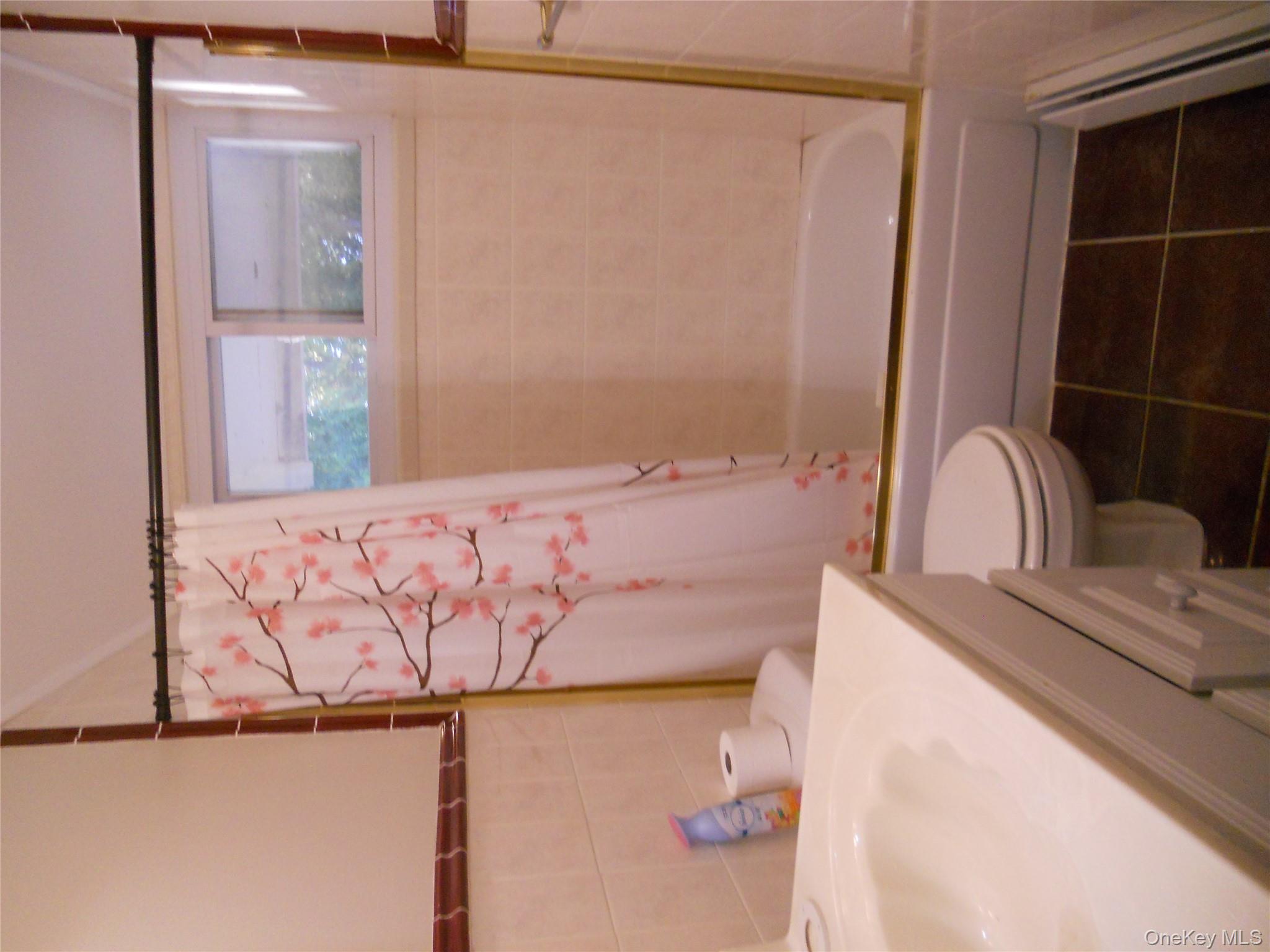 East Setauket, NY 11733