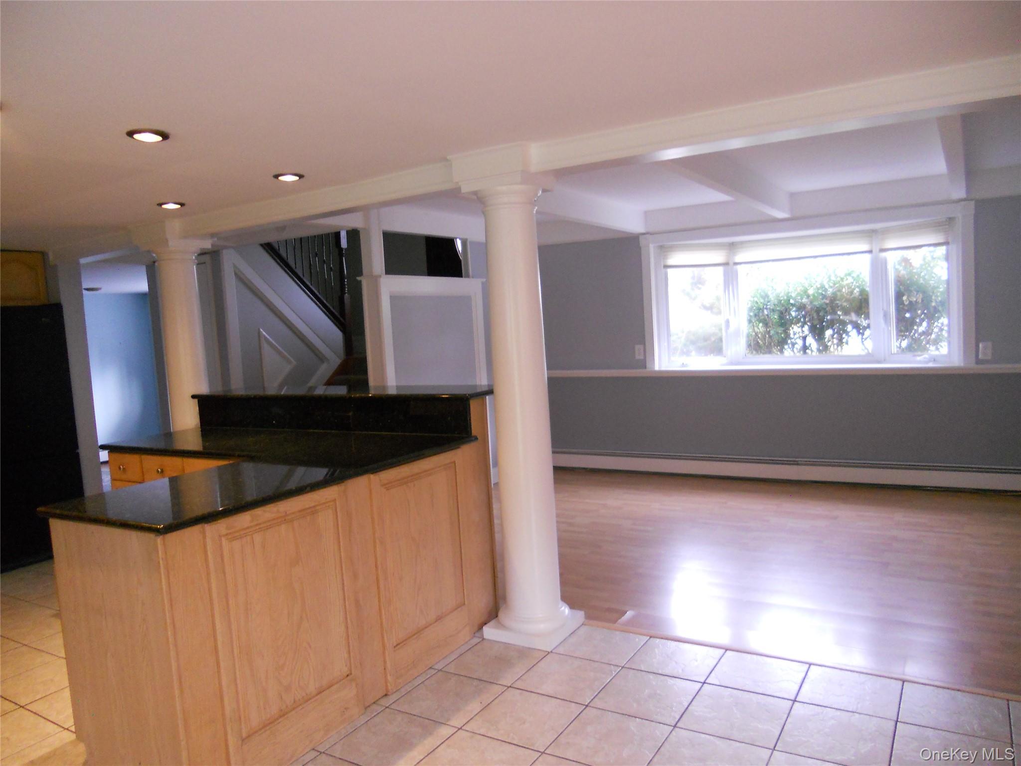 East Setauket, NY 11733