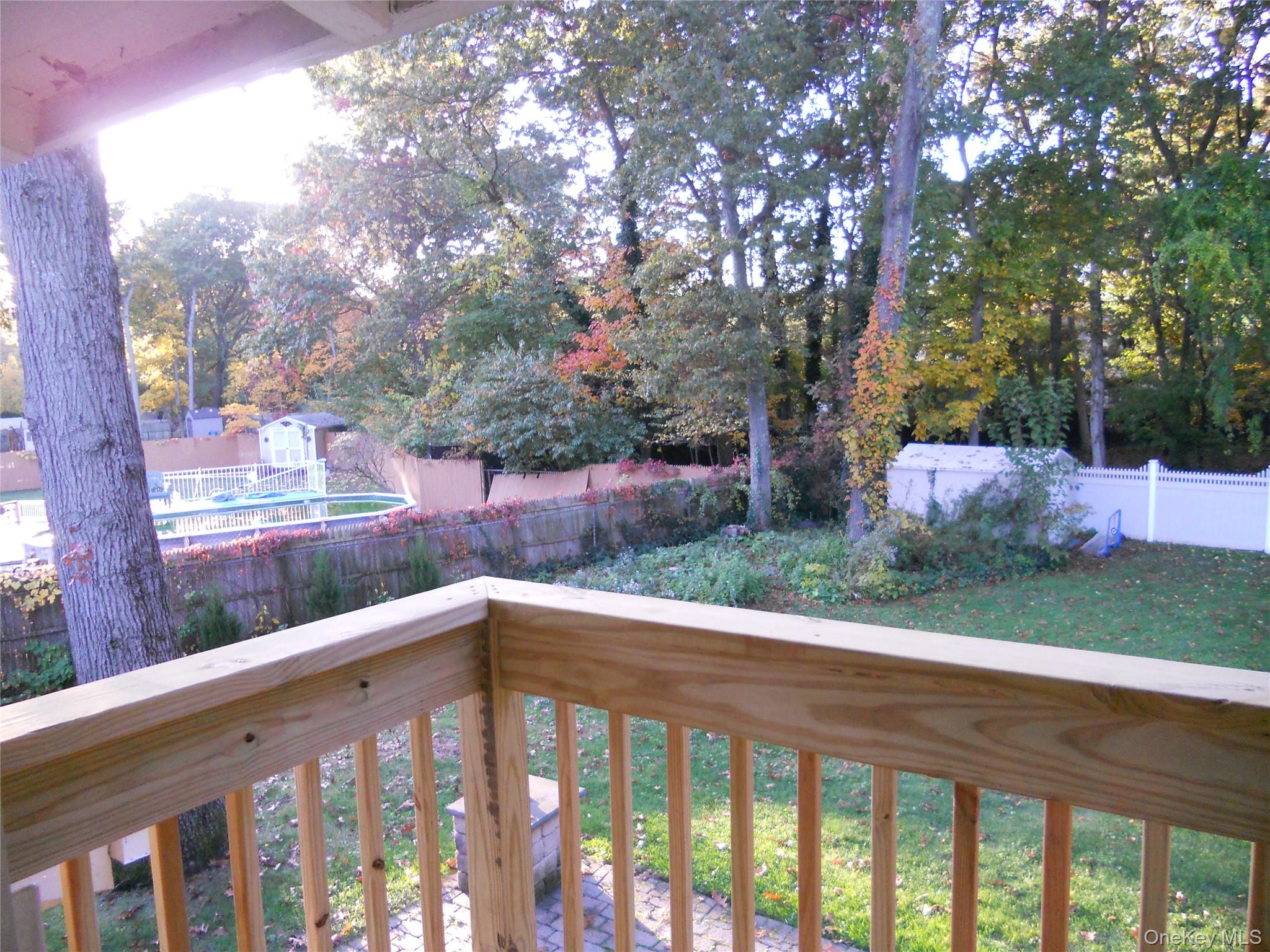 East Setauket, NY 11733