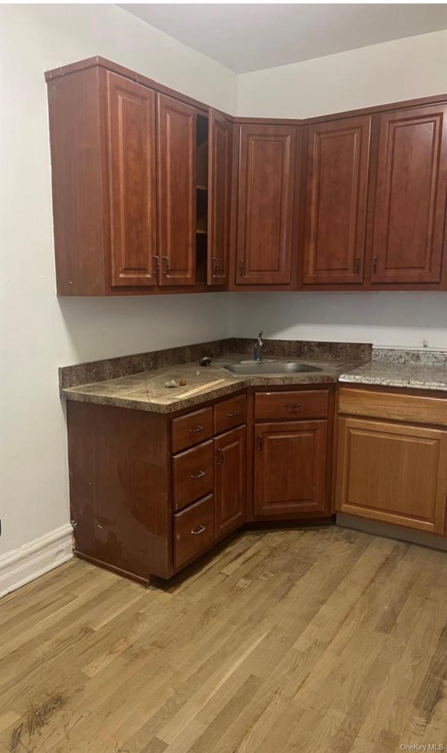 854 E 229th Street, Bronx, NY 10466