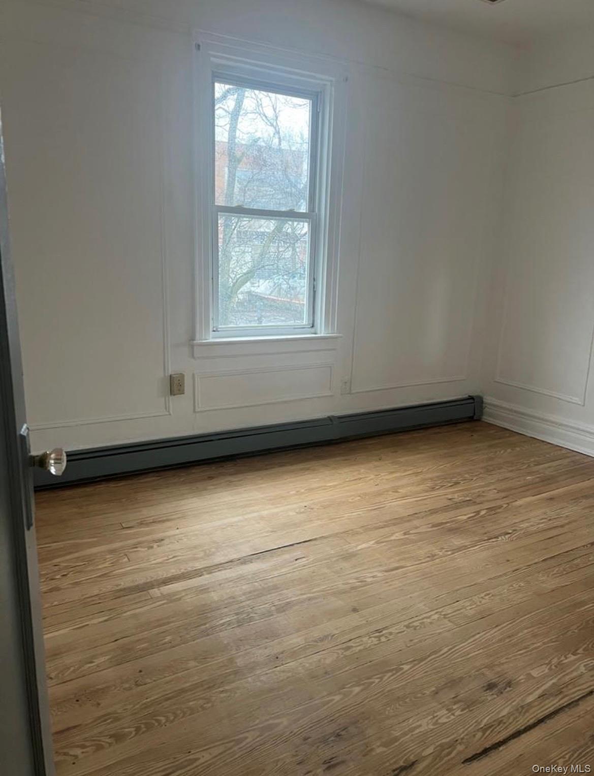 854 E 229th Street, Bronx, NY 10466